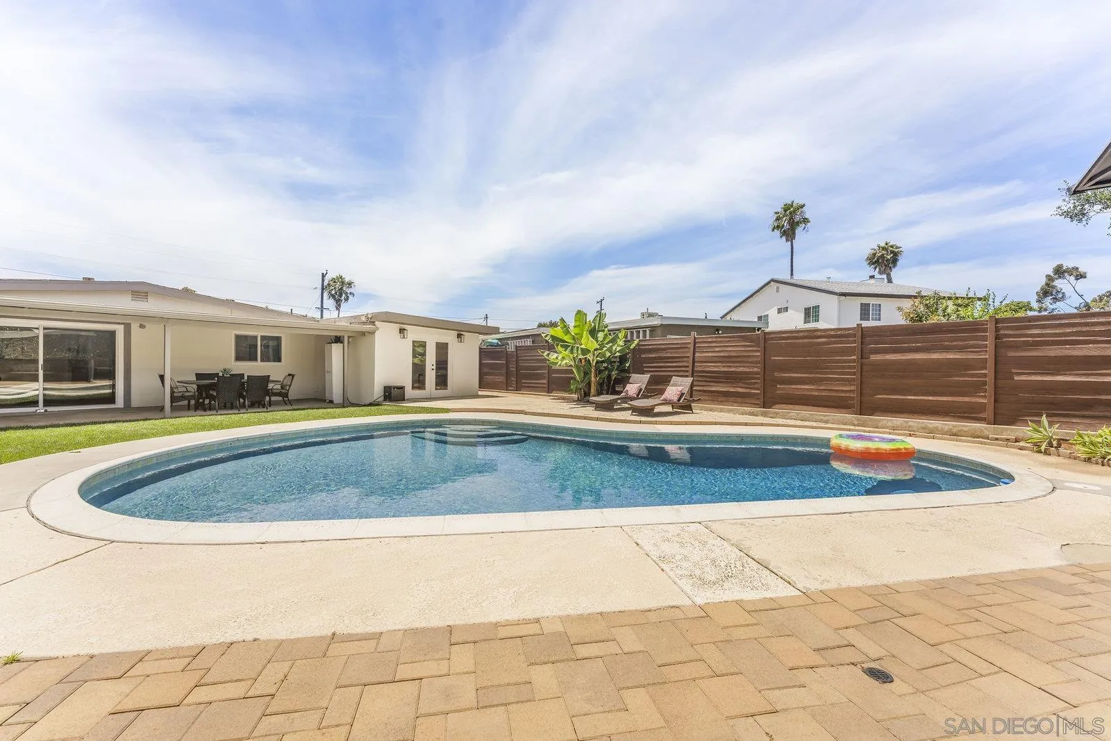 4527 Chinook Court