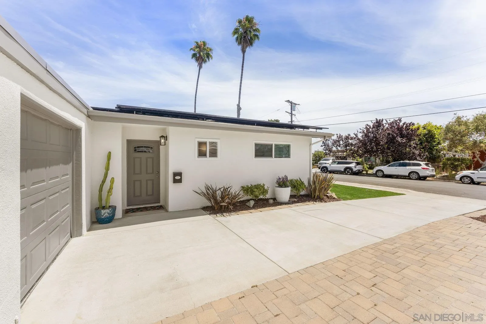 4527 Chinook Court