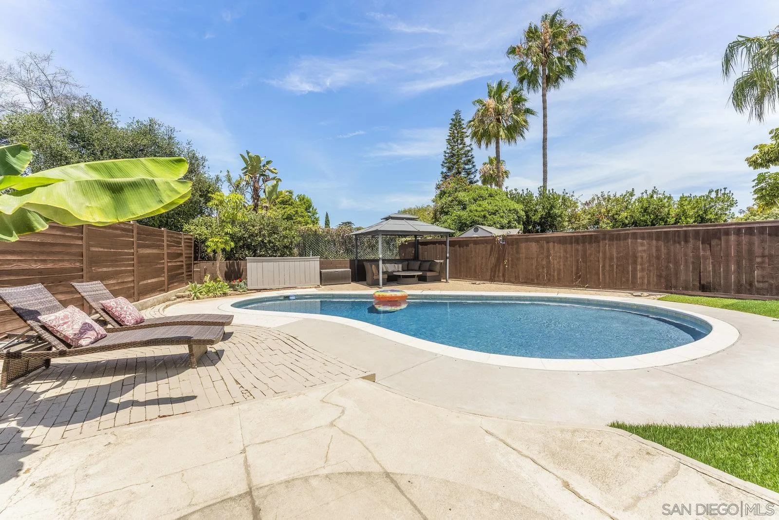 4527 Chinook Court