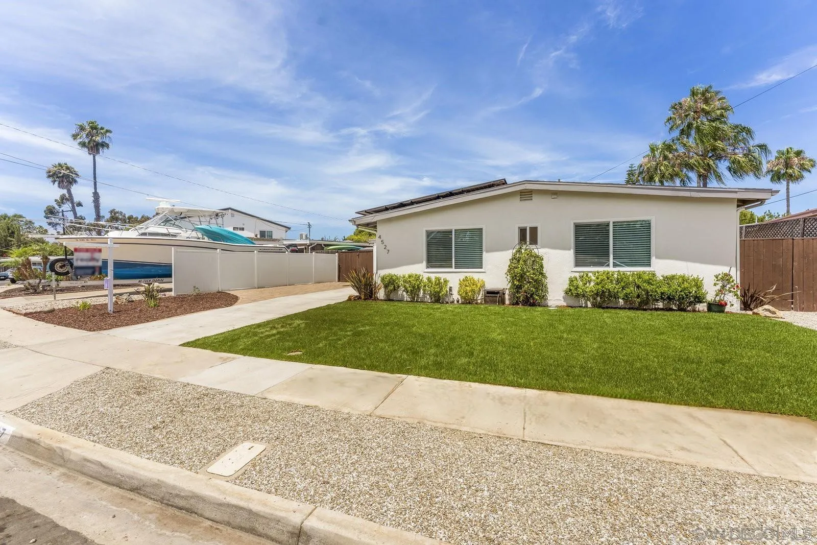 4527 Chinook Court