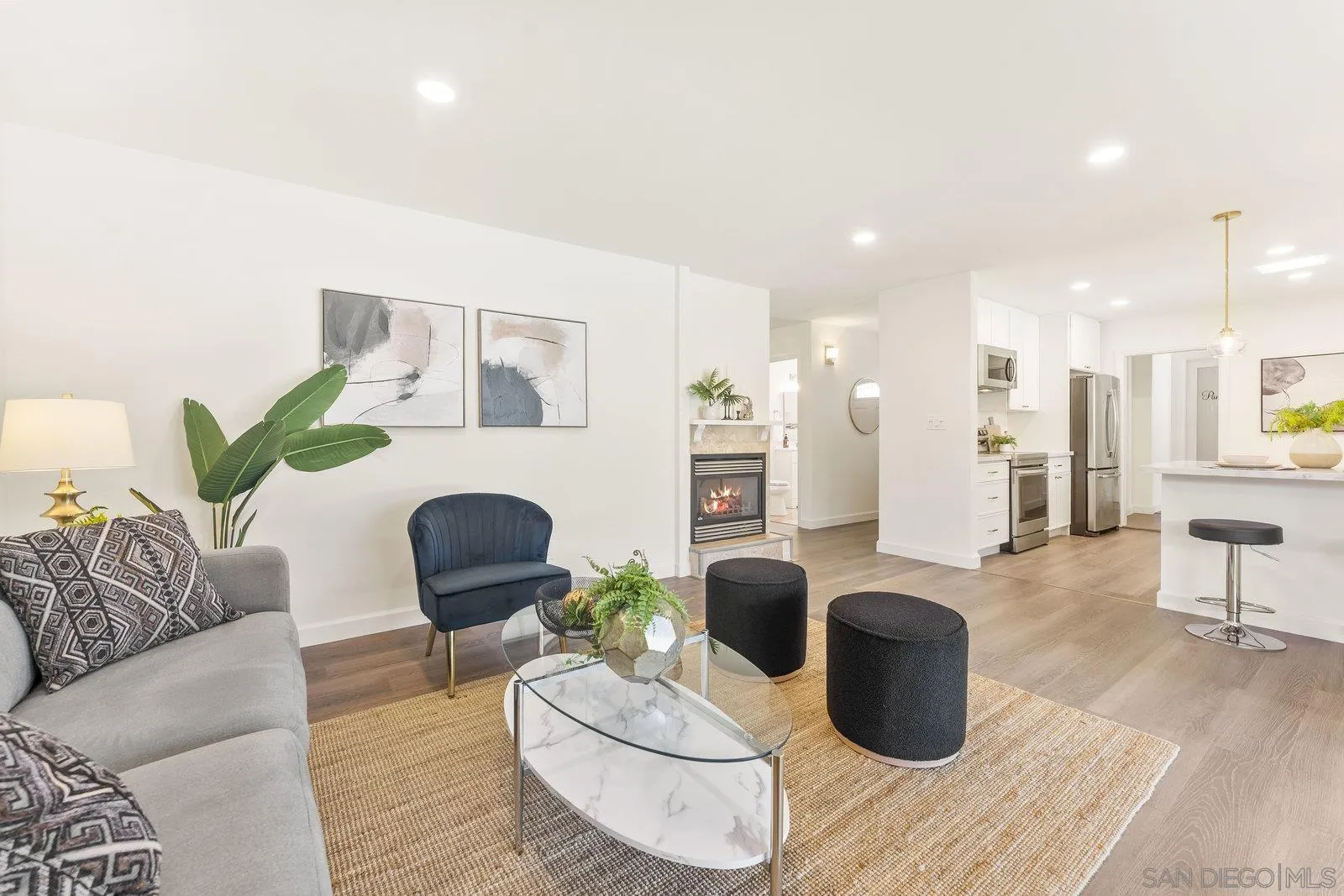 4527 Chinook Court