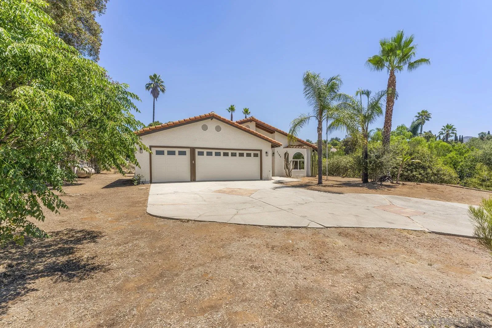 3195 Calle De Oro