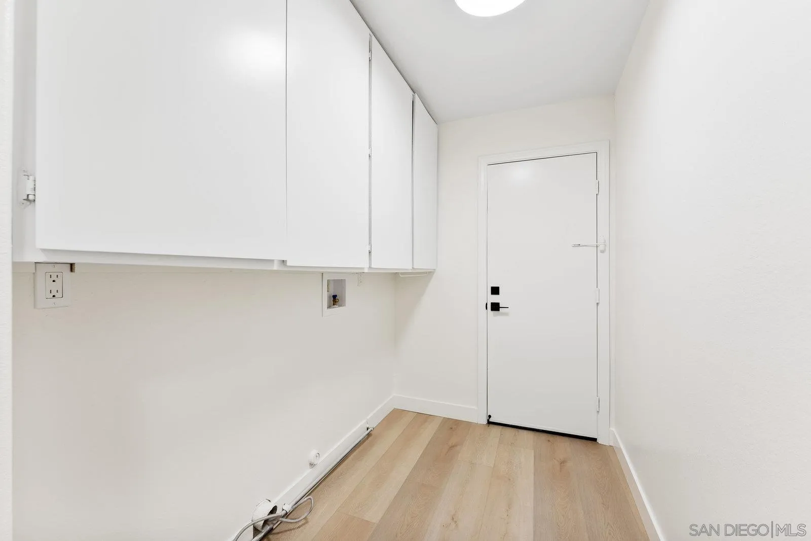 3195 Calle De Oro