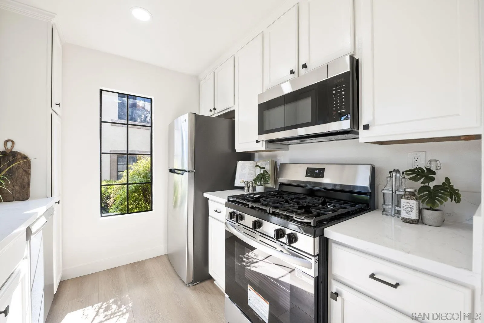 13048 Wimberly Square Unit 29