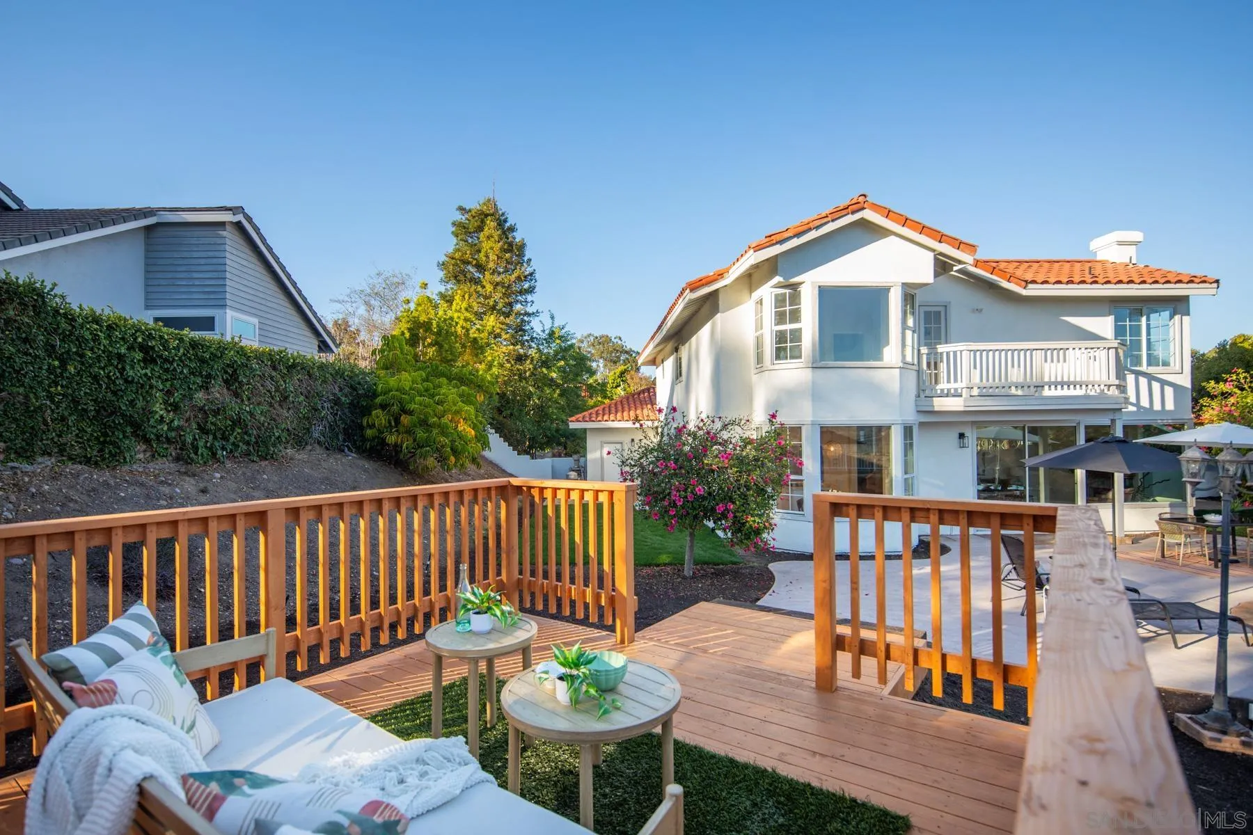 9975 Rue Chantemar, San Diego