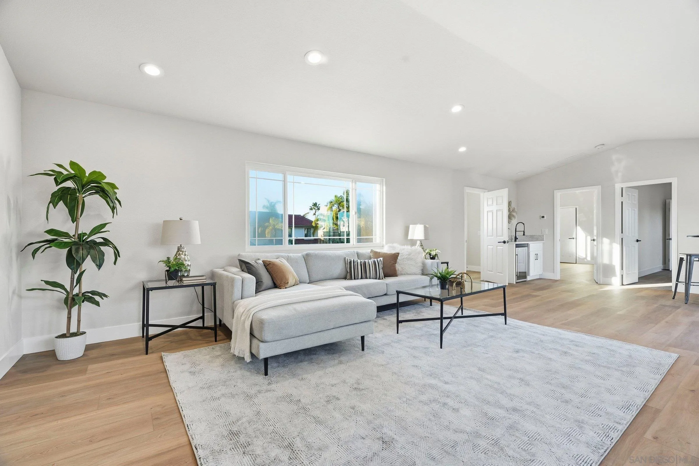 10747 Birch Bluff Ave