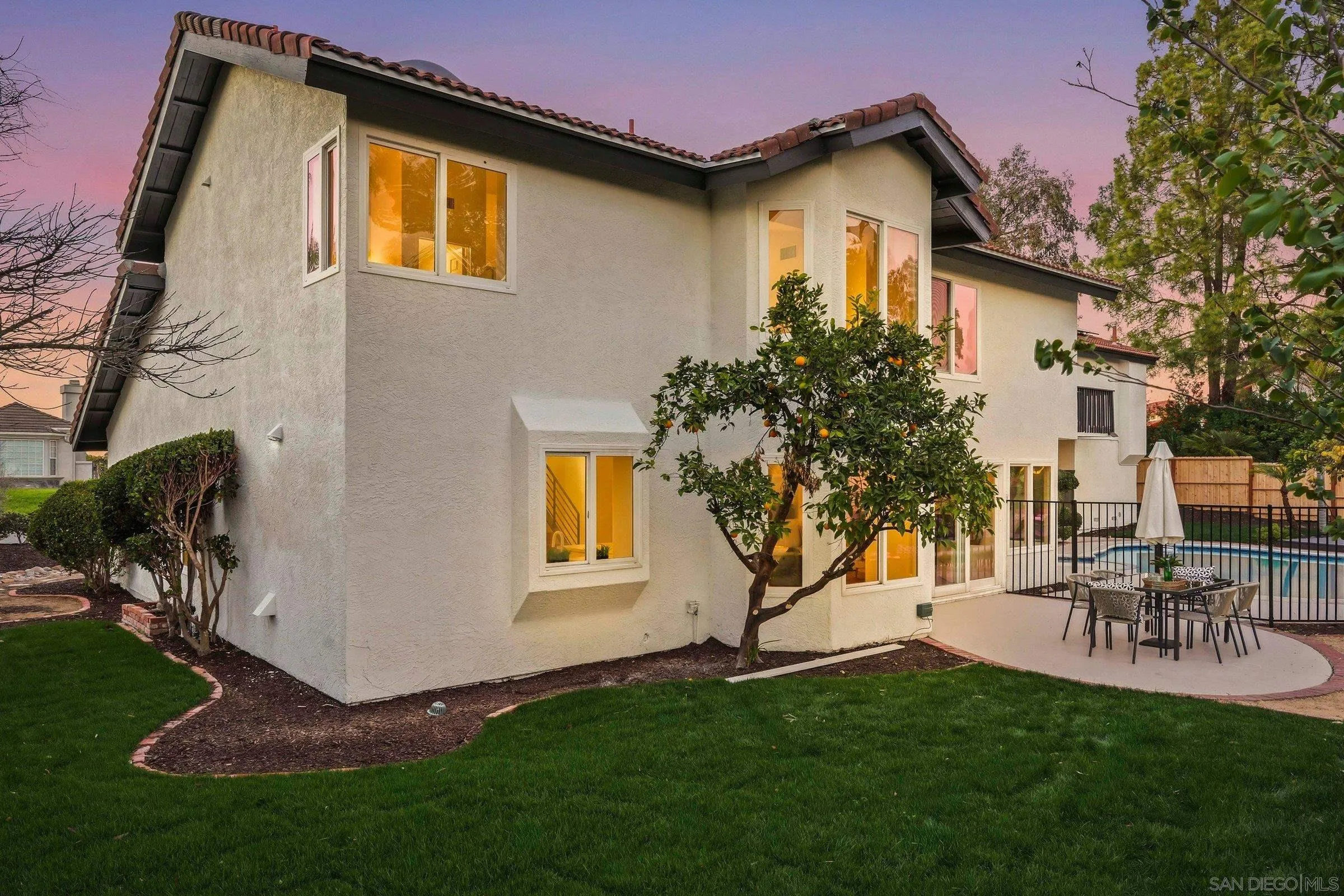 10747 Birch Bluff Ave