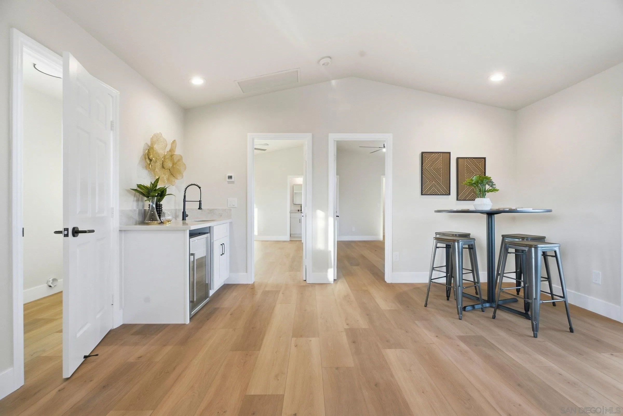 10747 Birch Bluff Ave