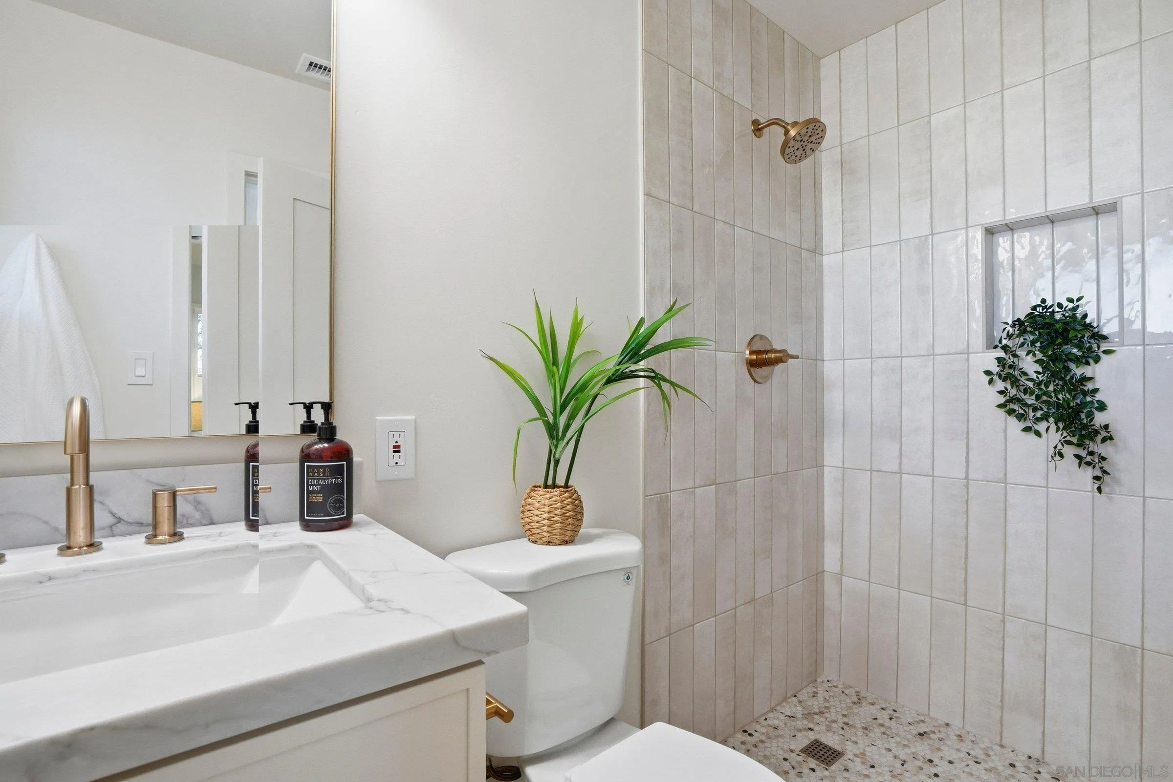 6398 Badger Lake Ave