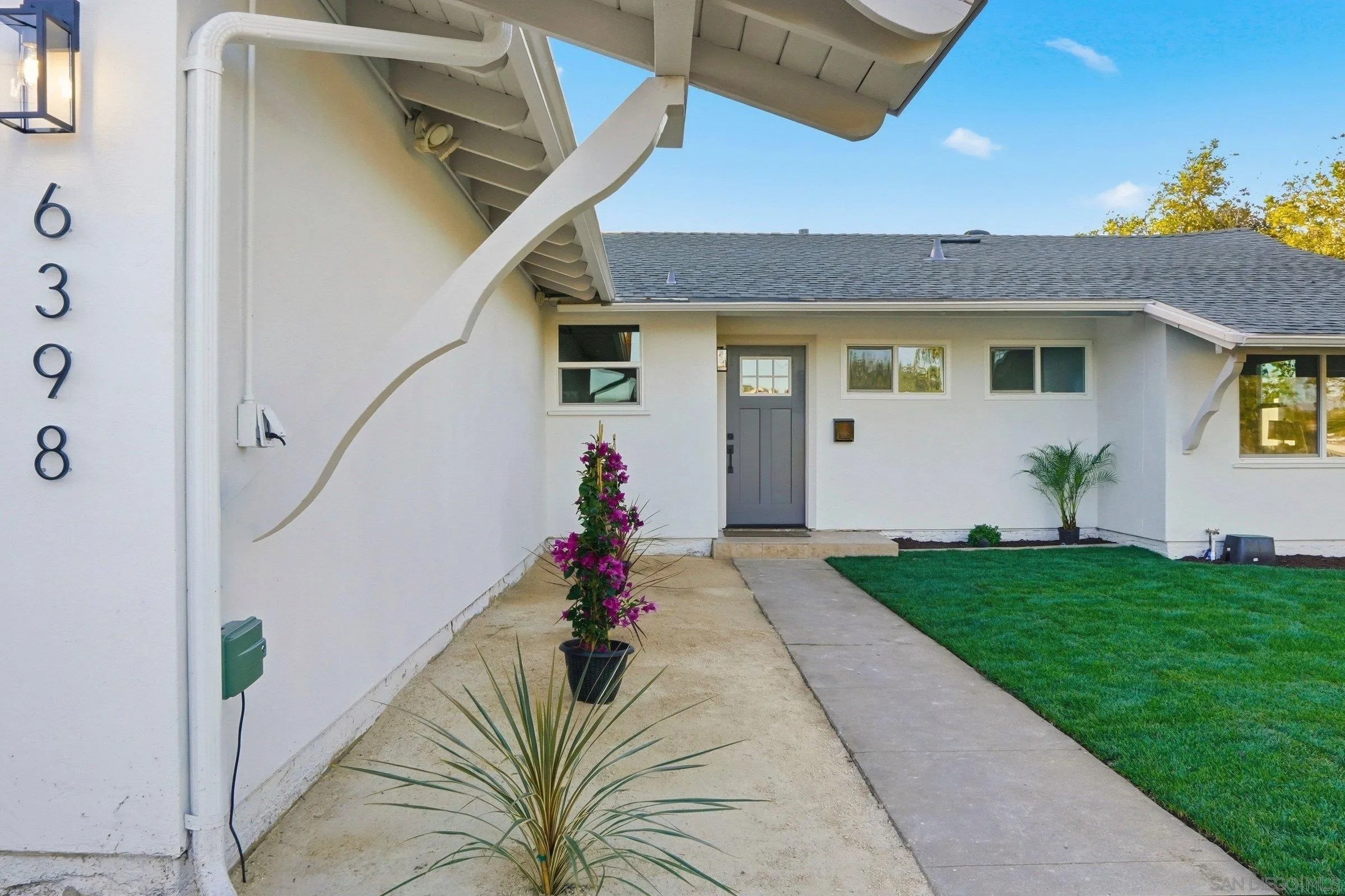 6398 Badger Lake Ave