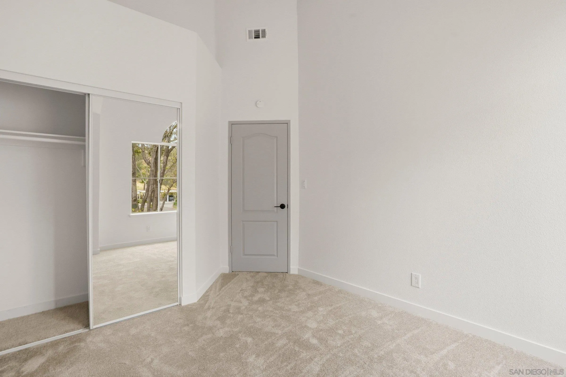 11268 1/2 Portobelo Drive