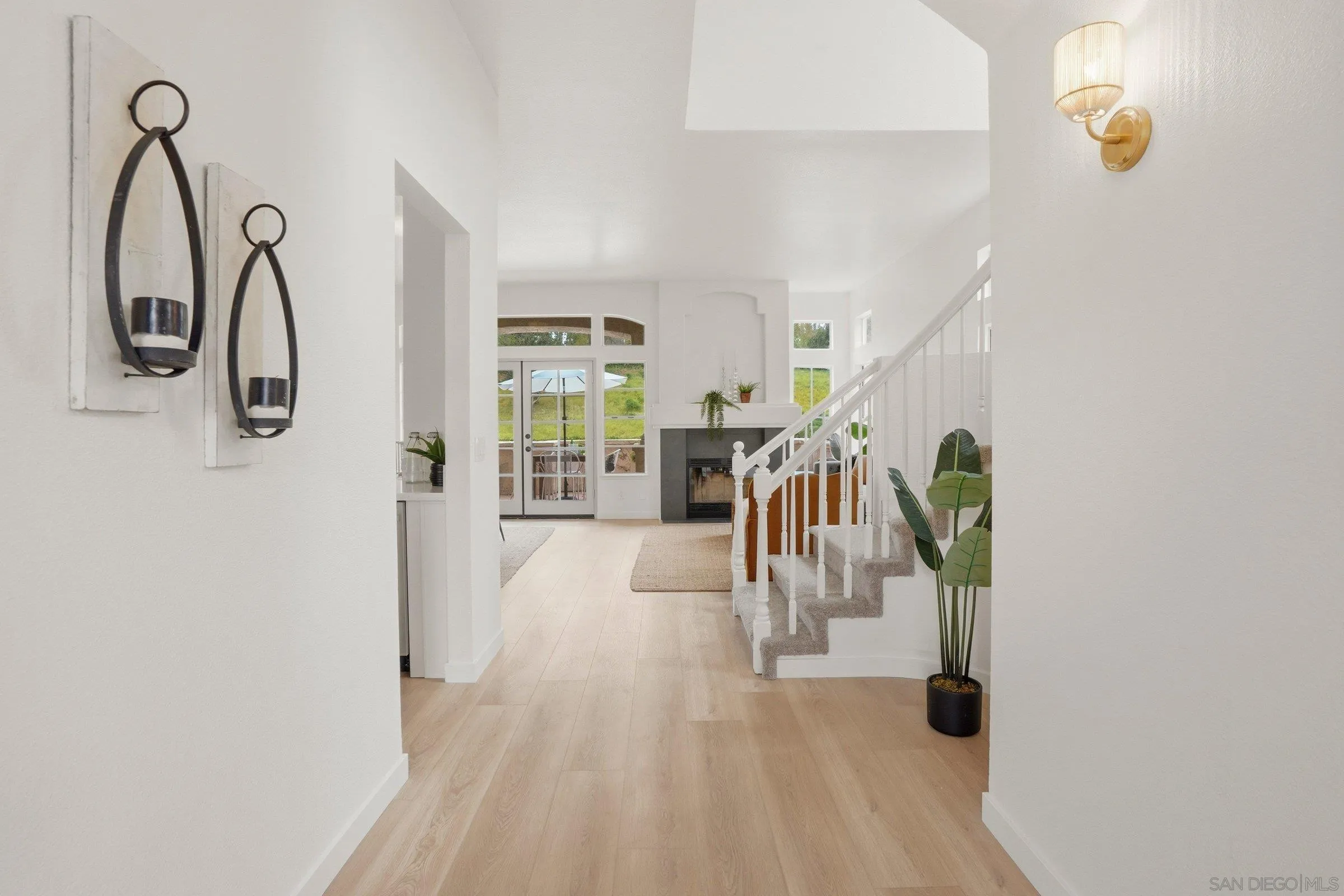 11268 1/2 Portobelo Drive