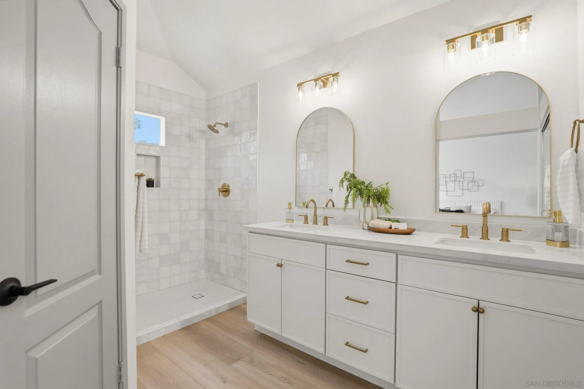 11268 1/2 Portobelo Drive