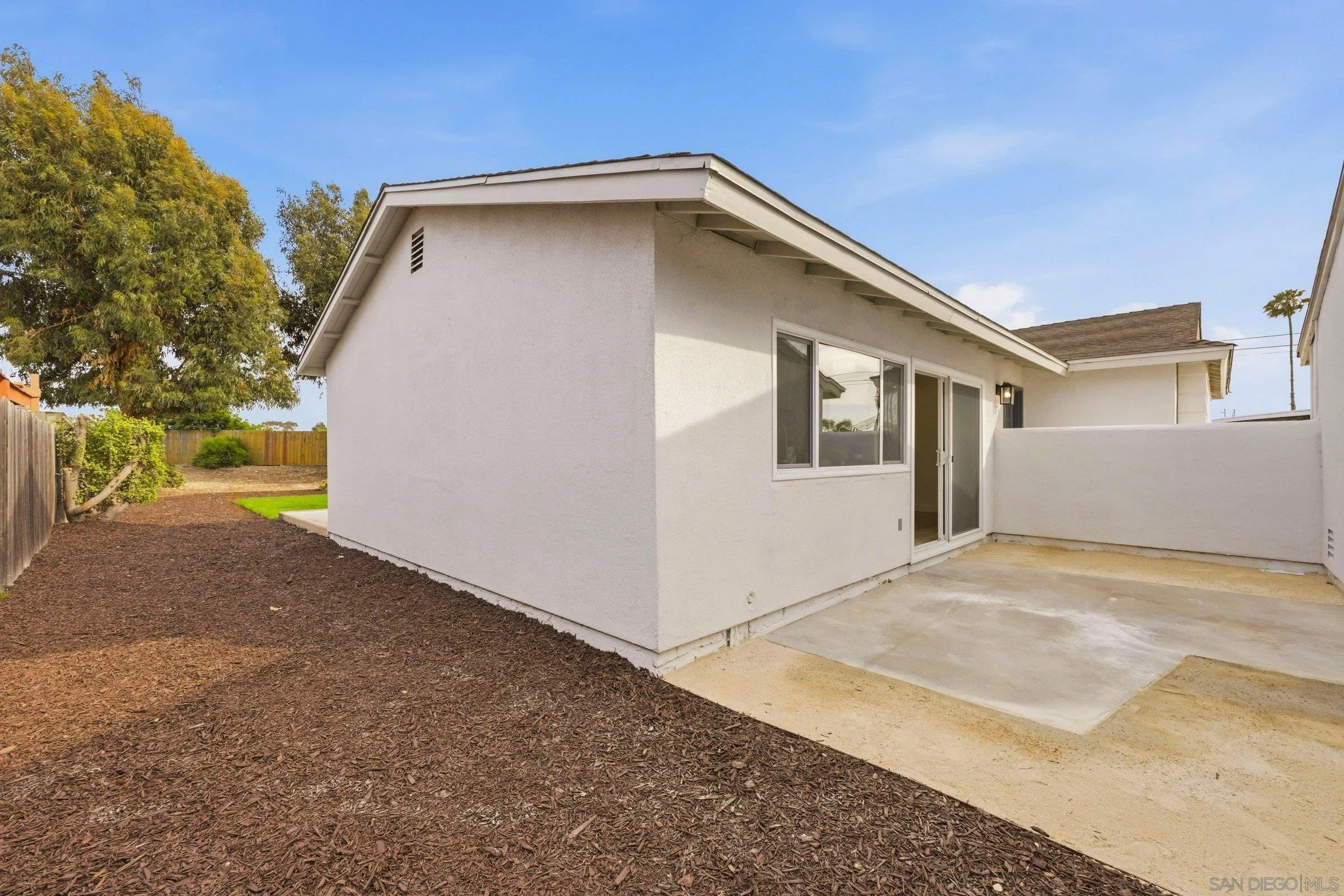 1441 Nacion Avenue