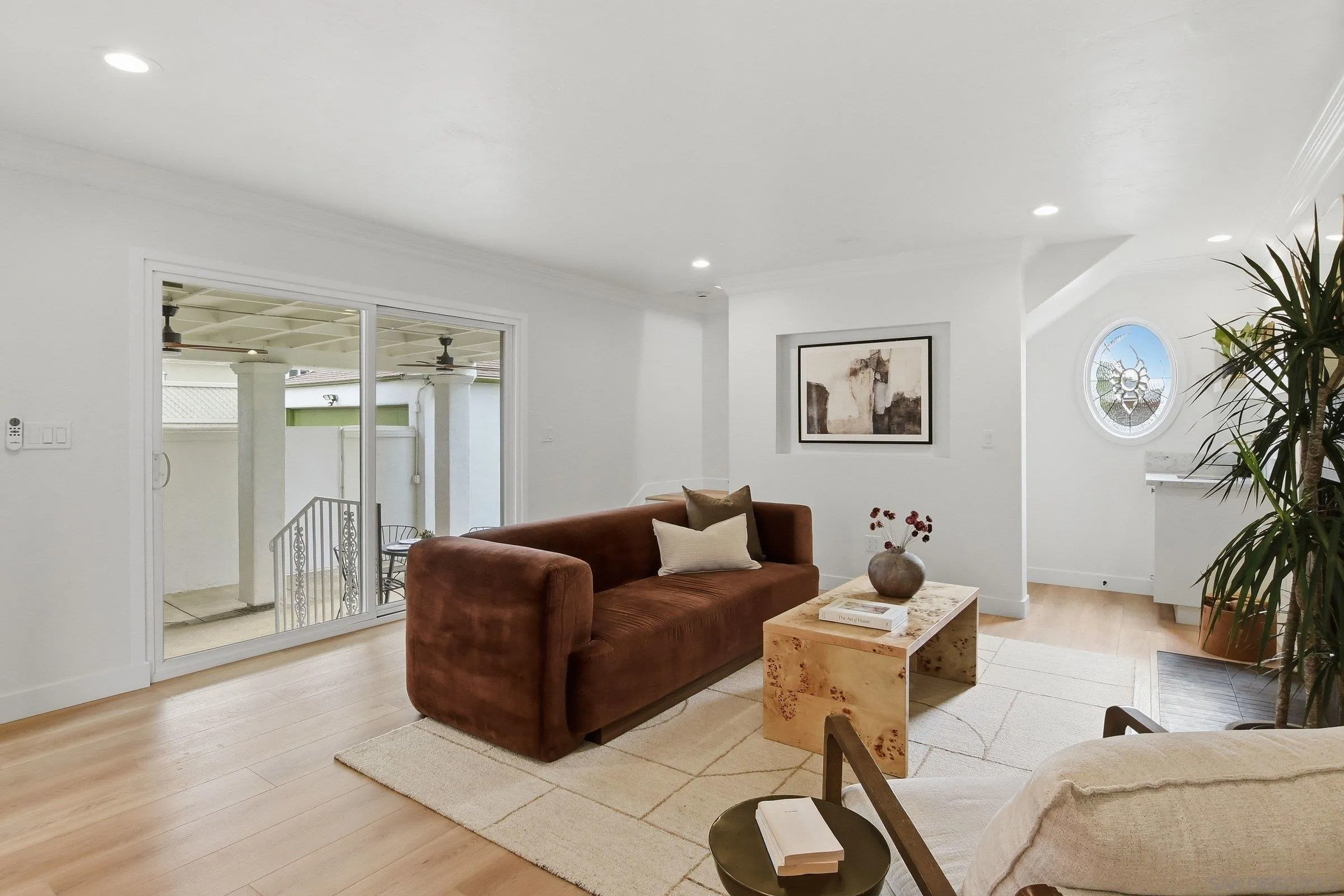 4906 Lorraine Dr