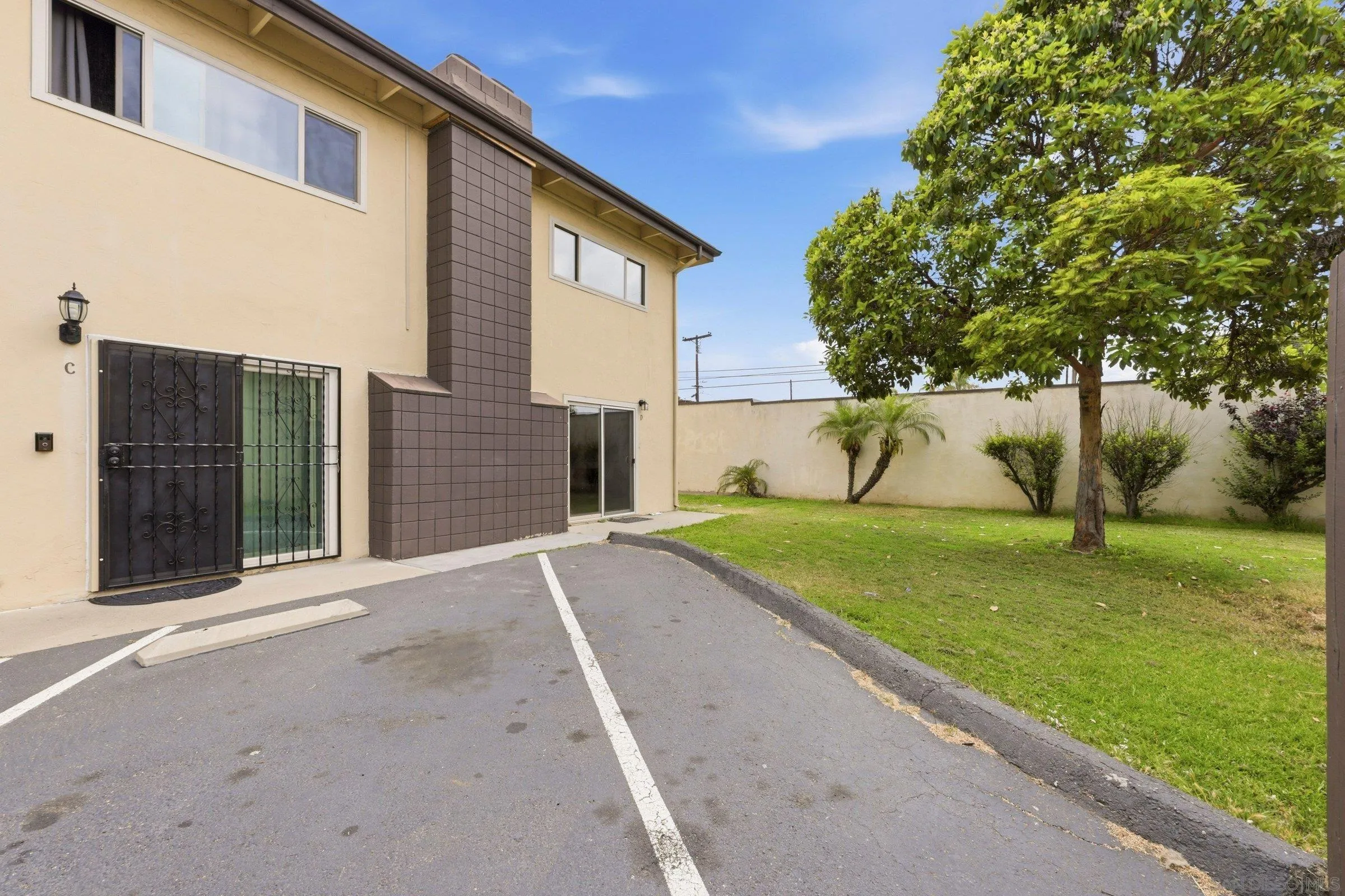 415 Woodlawn Ave Unit D