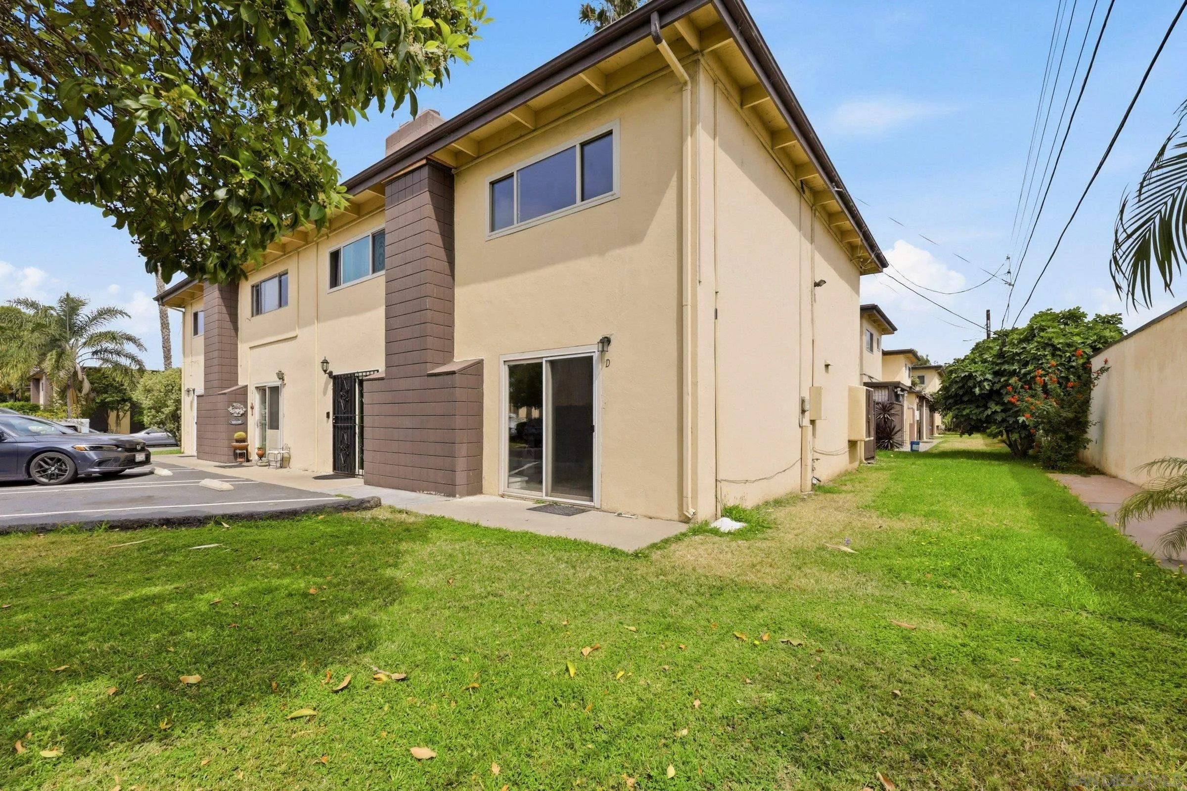 415 Woodlawn Ave Unit D