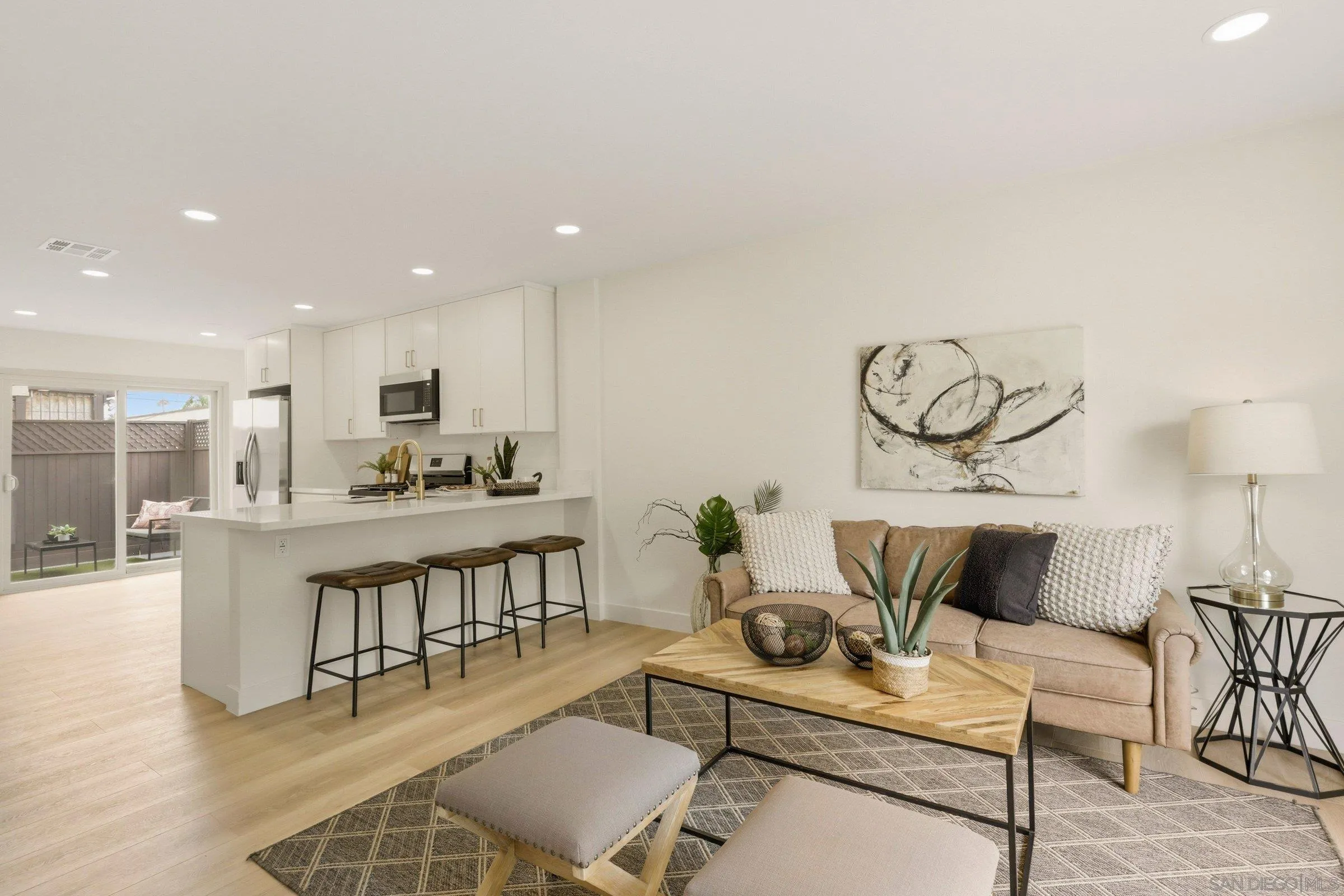 415 Woodlawn Ave Unit D
