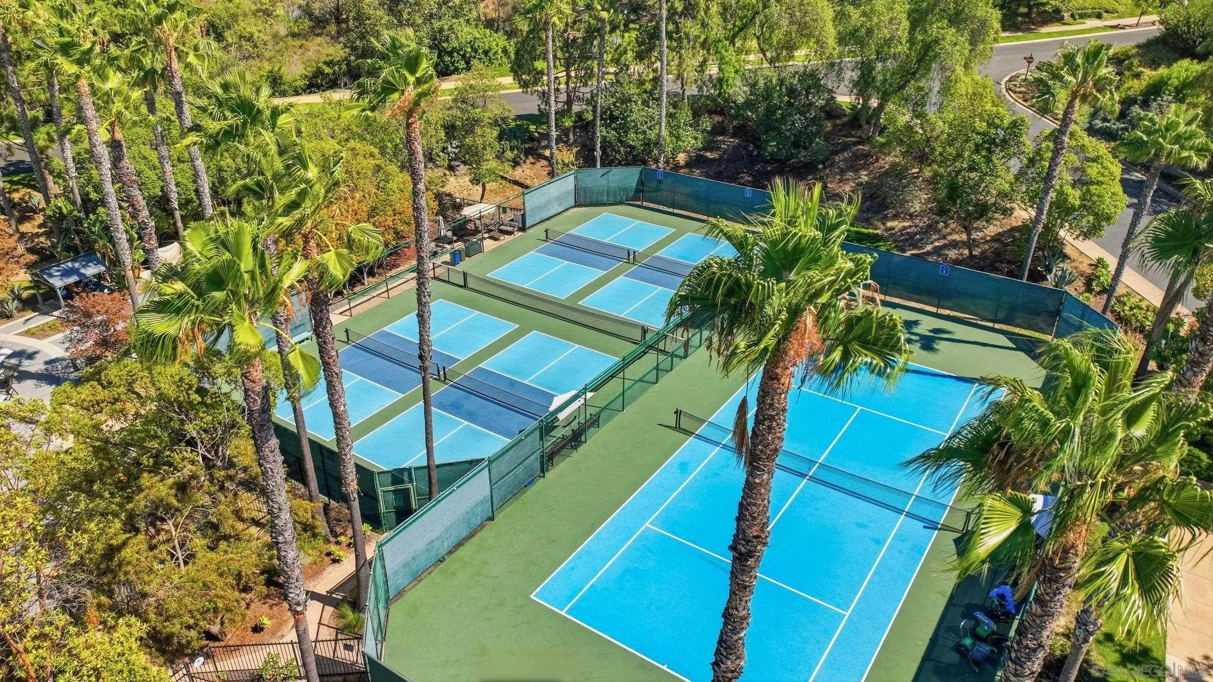8114 Lazy River Rd