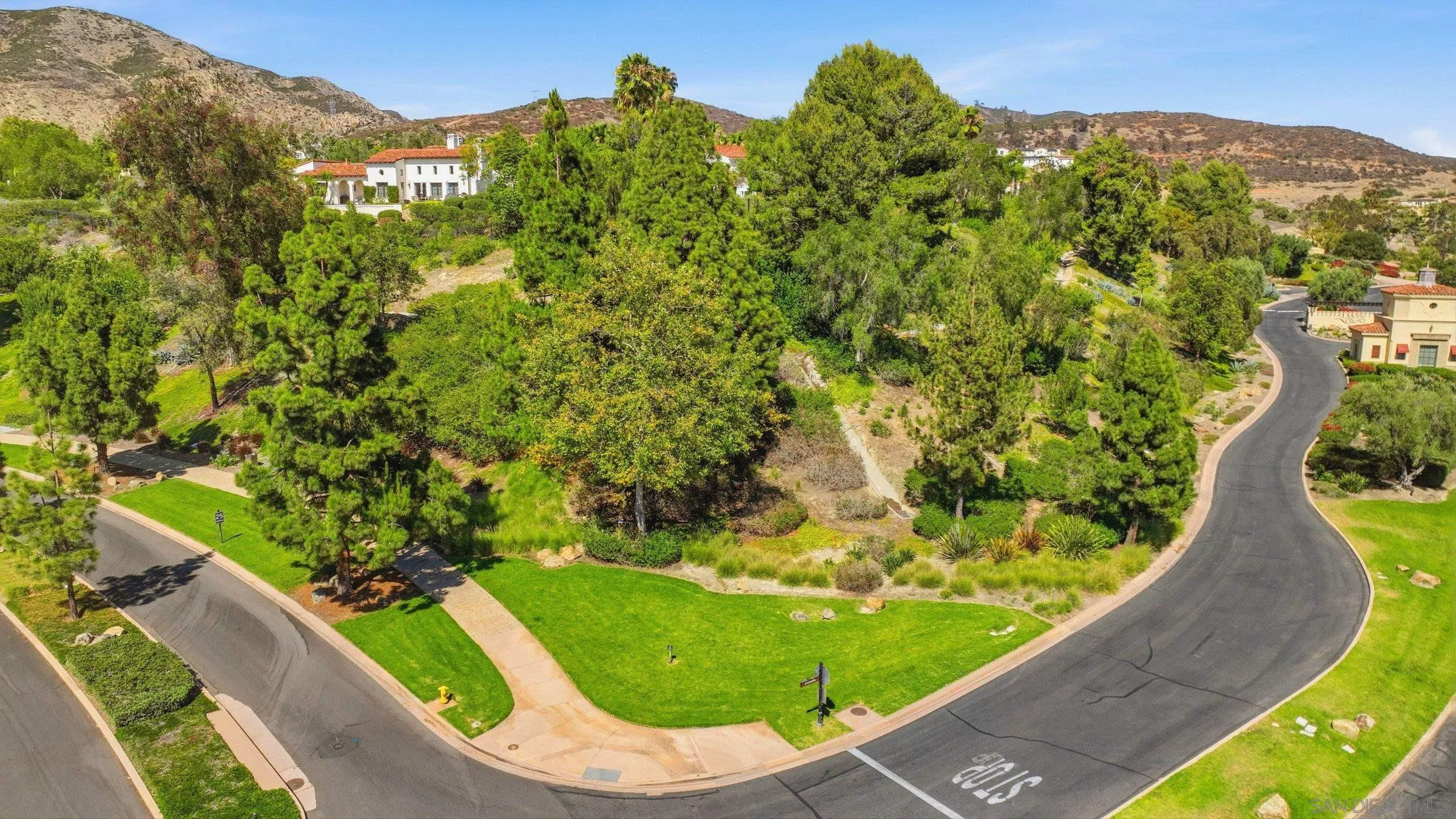 8114 Lazy River Rd