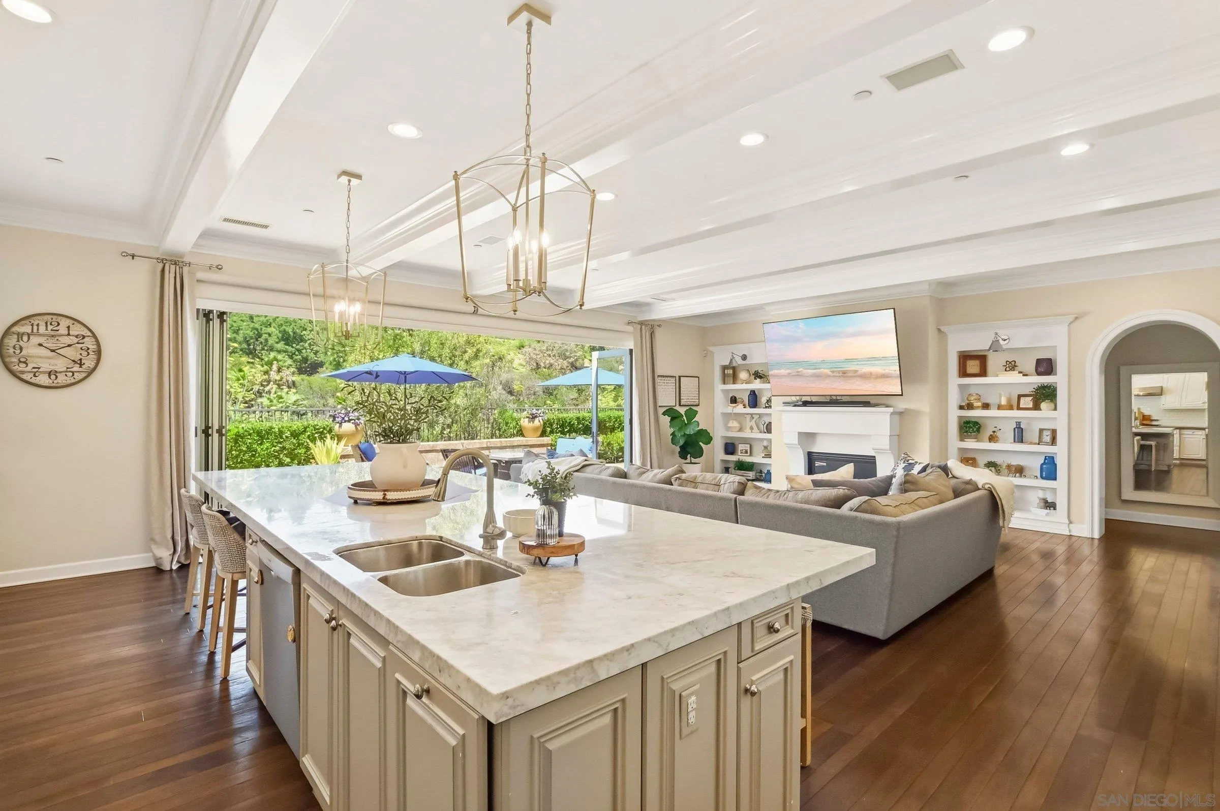 8114 Lazy River Rd