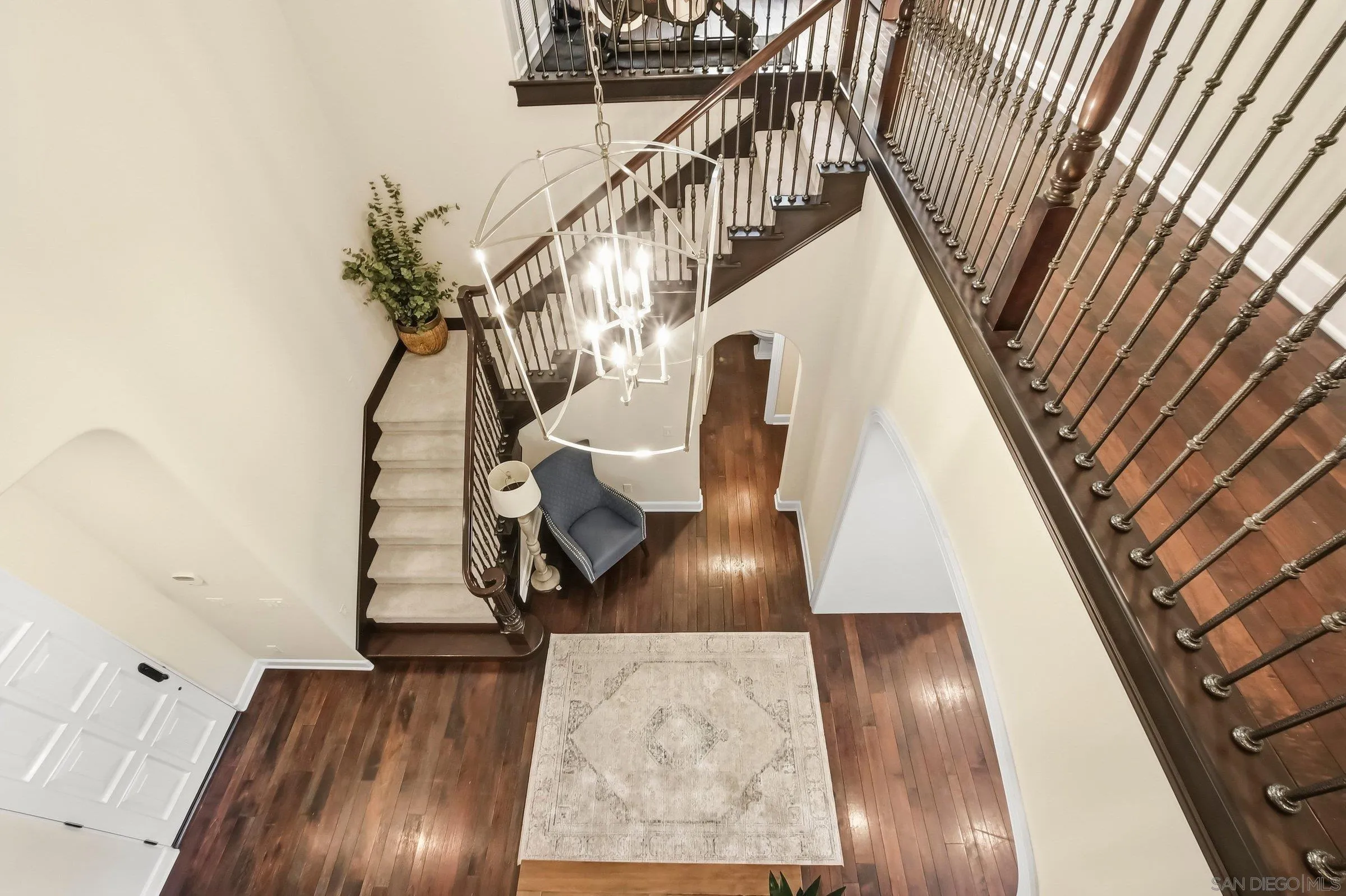 8114 Lazy River Rd