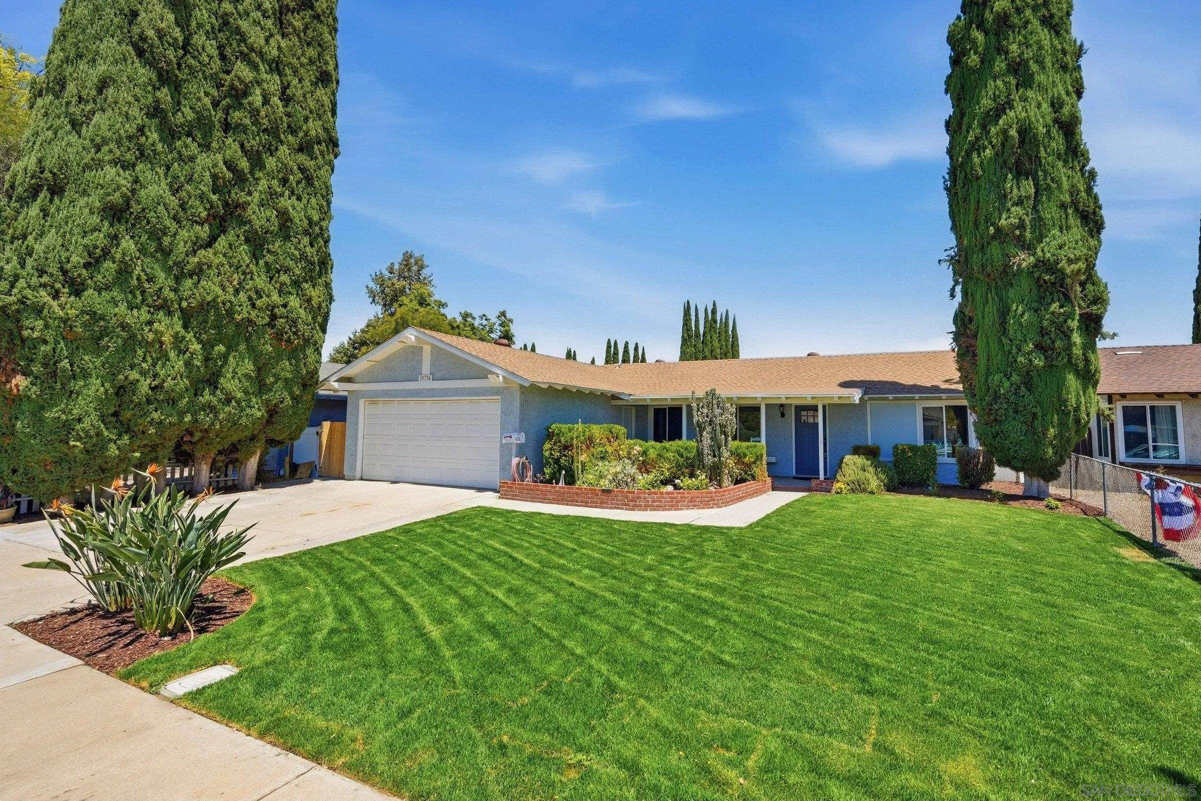 13736 Woodgate Pl