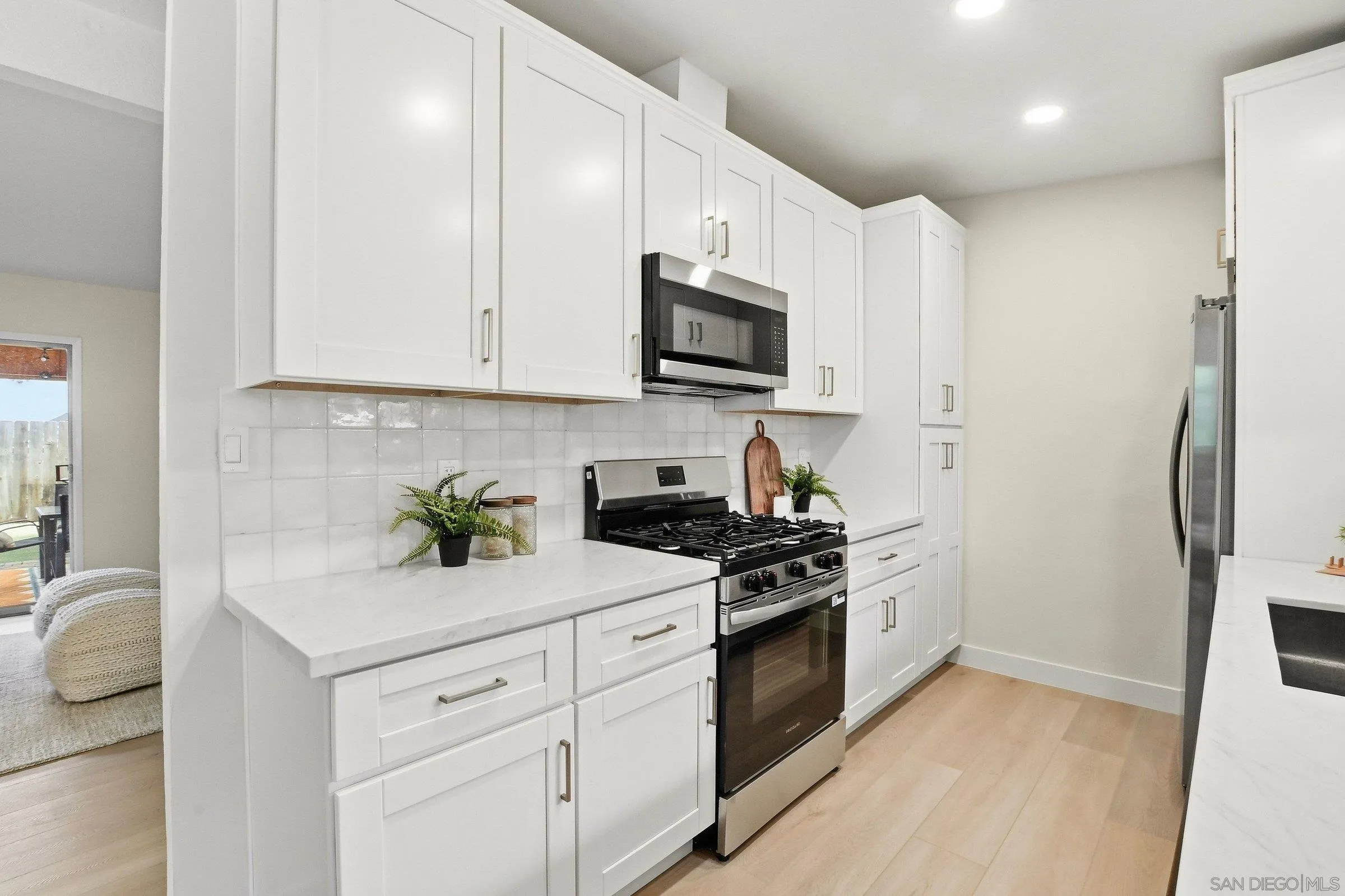 451 Cherry Ave