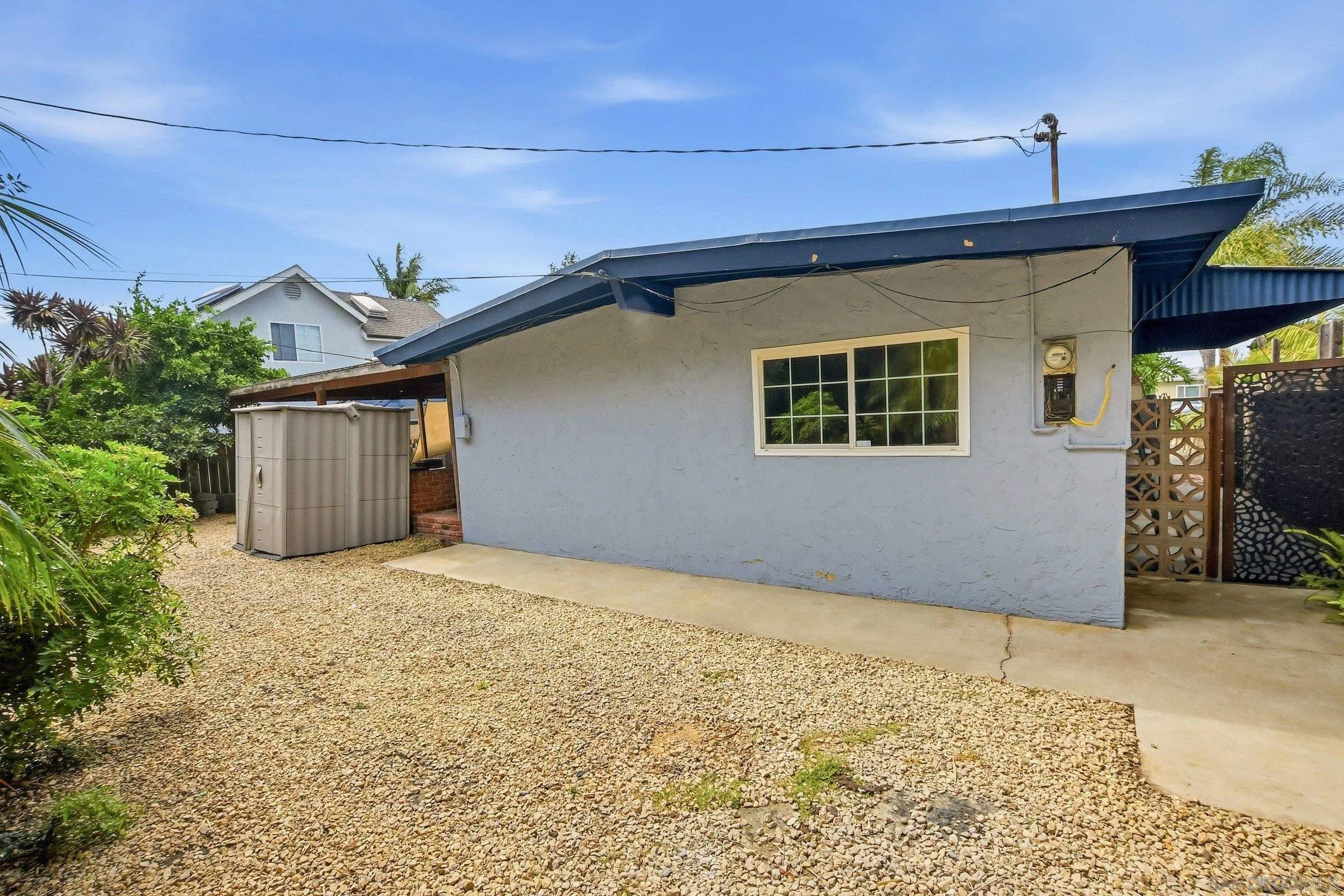 451 Cherry Ave