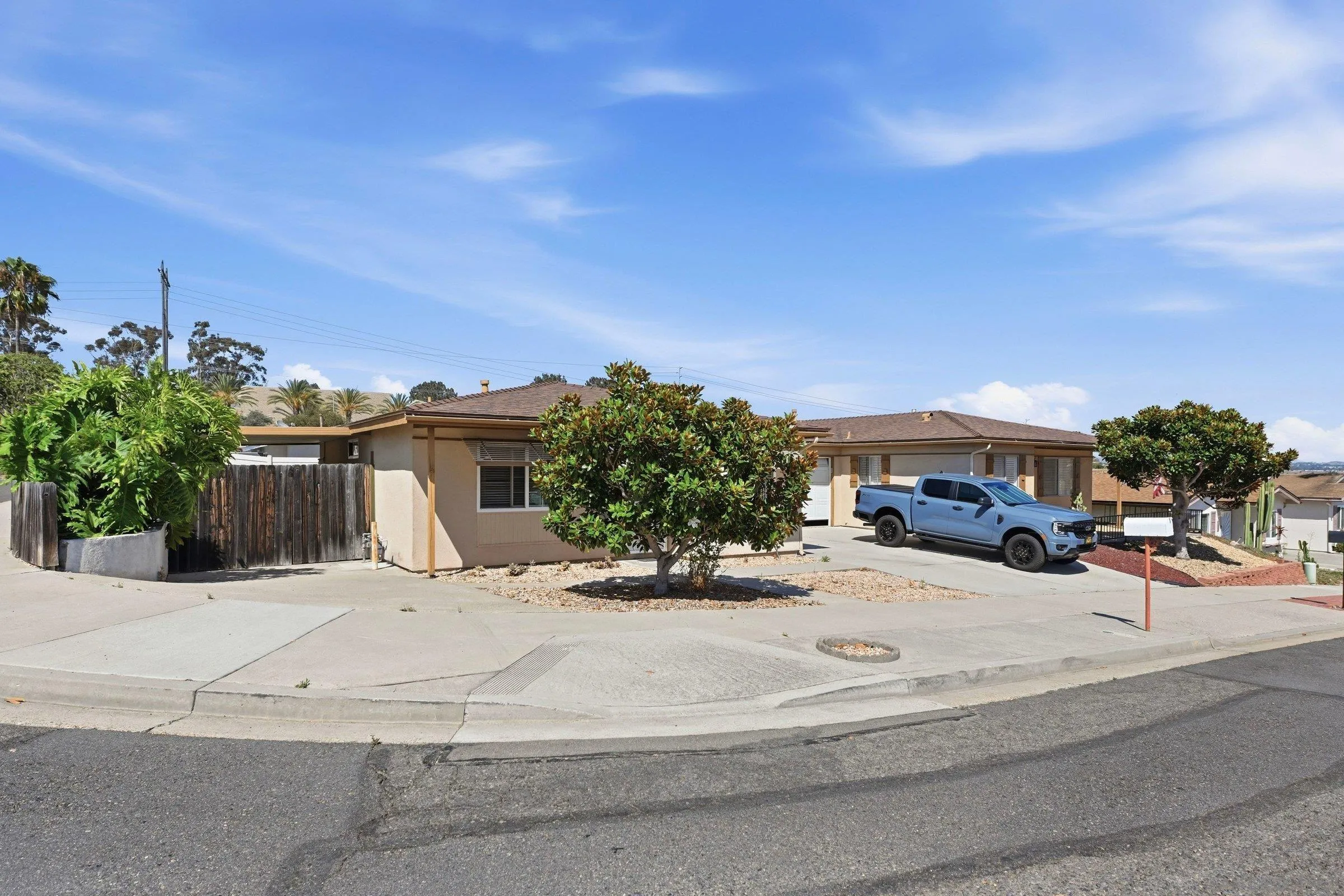3719 Mira Pacific Dr