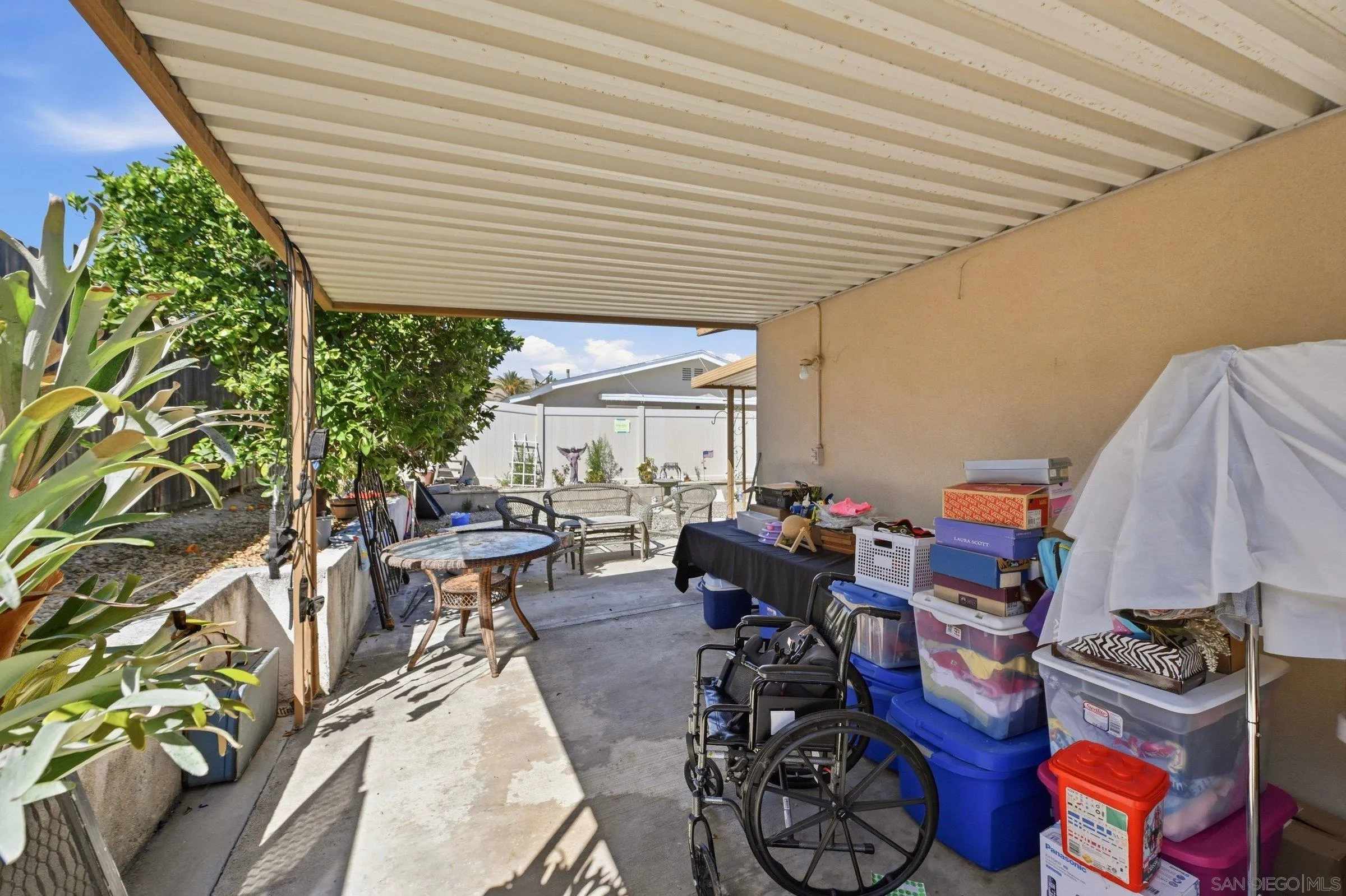 3719 Mira Pacific Dr