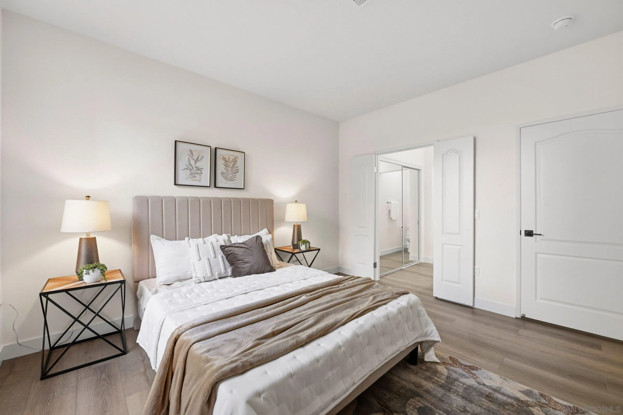 3504 Caminito El Rincon Unit 5