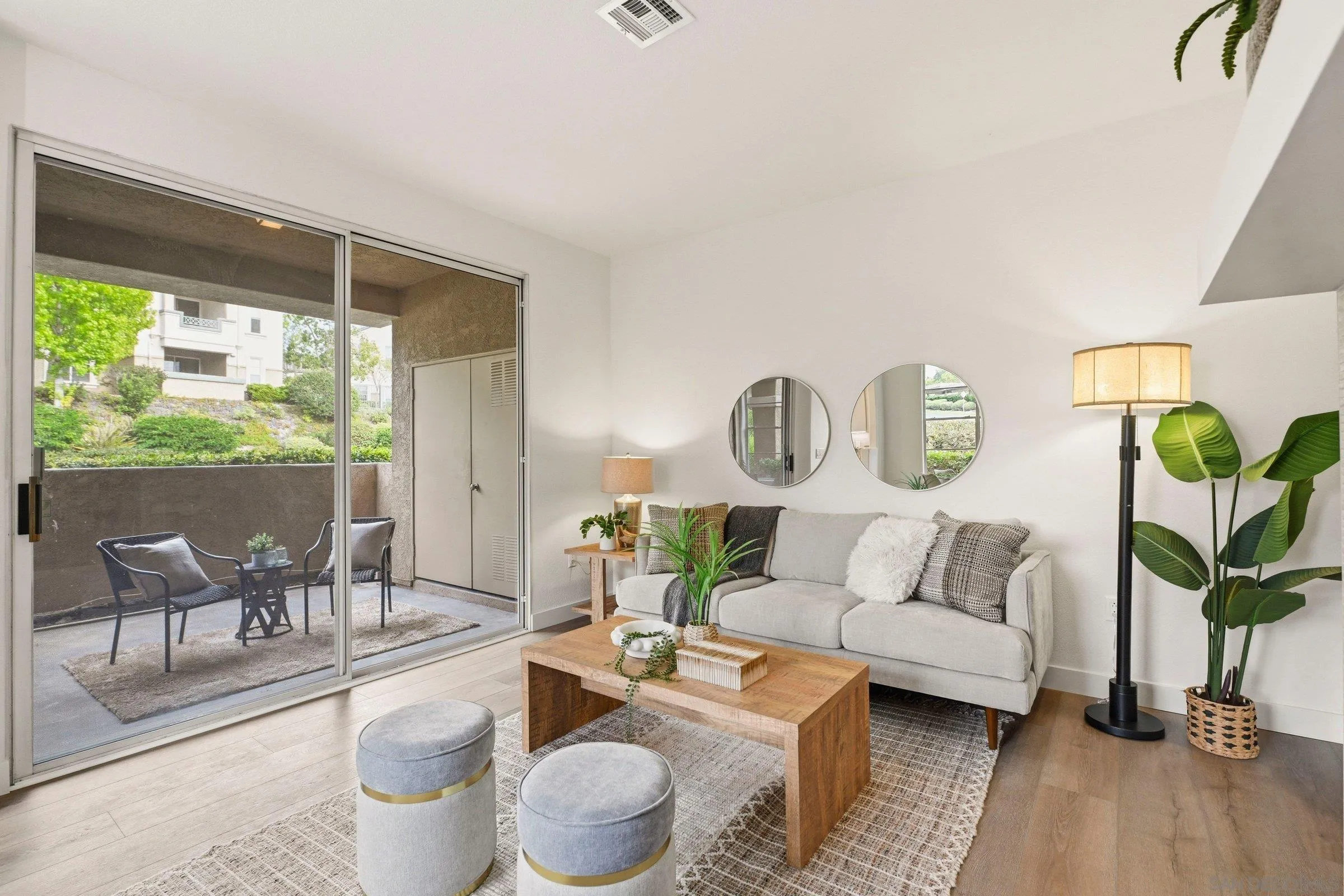 3504 Caminito El Rincon Unit 5