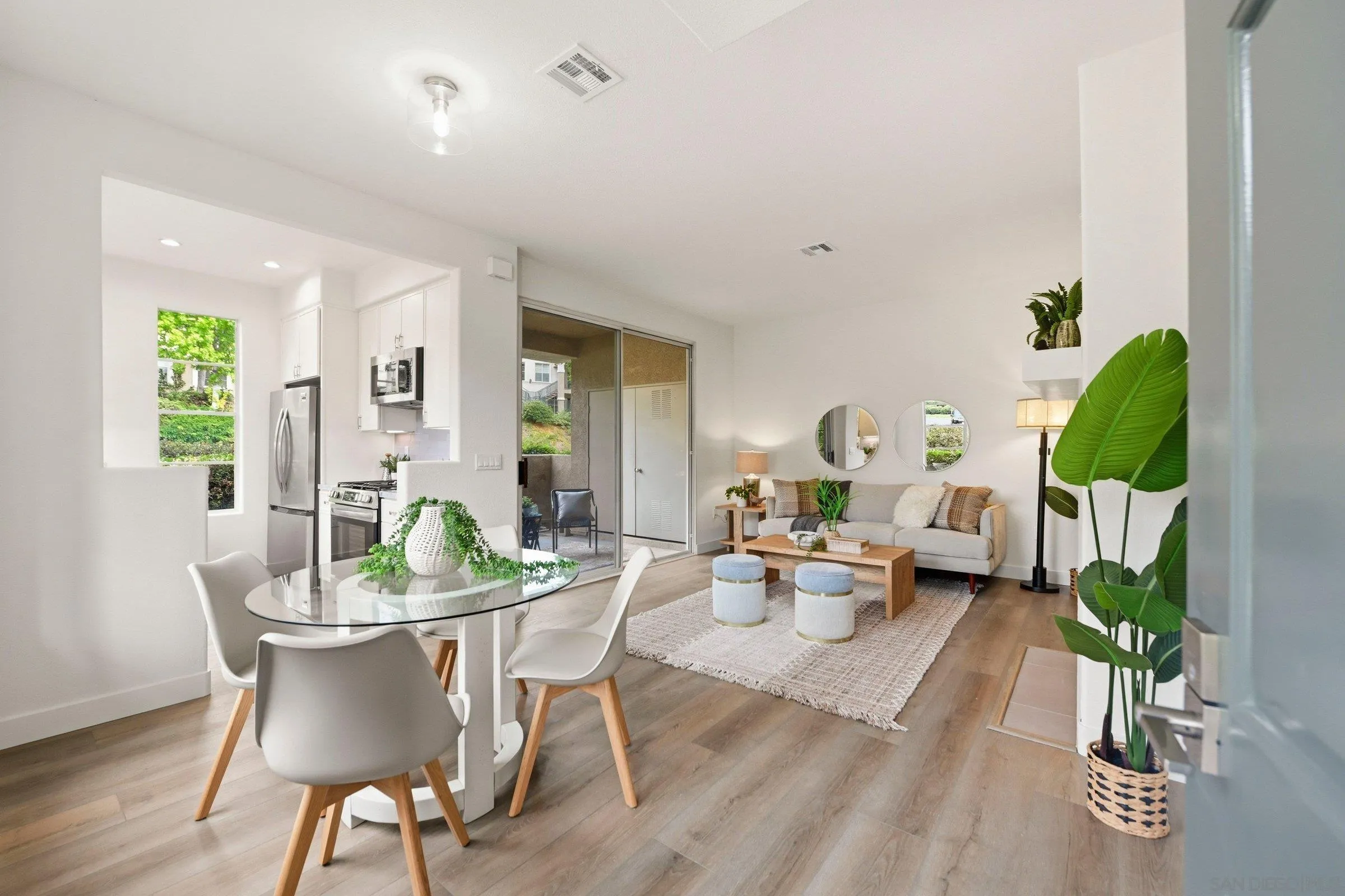3504 Caminito El Rincon Unit 5