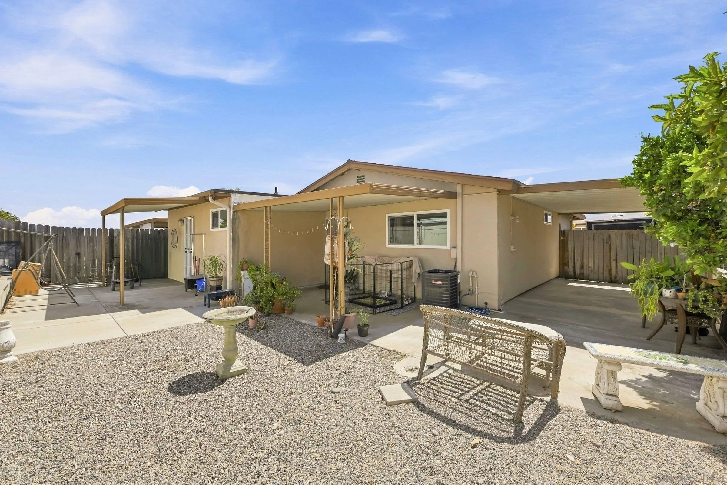 3719 Mira Pacific Dr