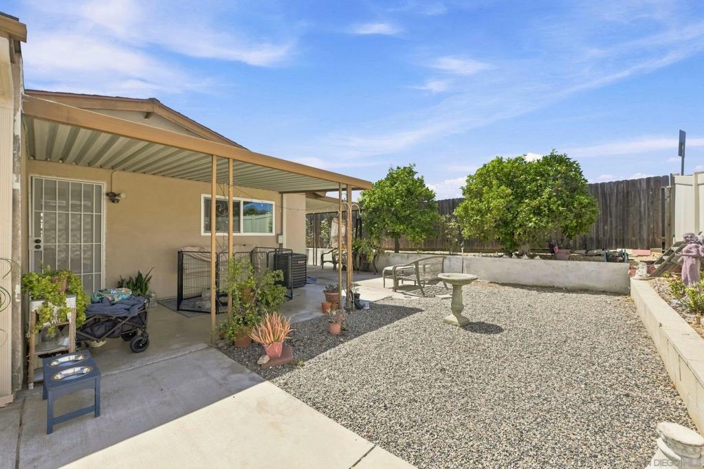 3719 Mira Pacific Dr