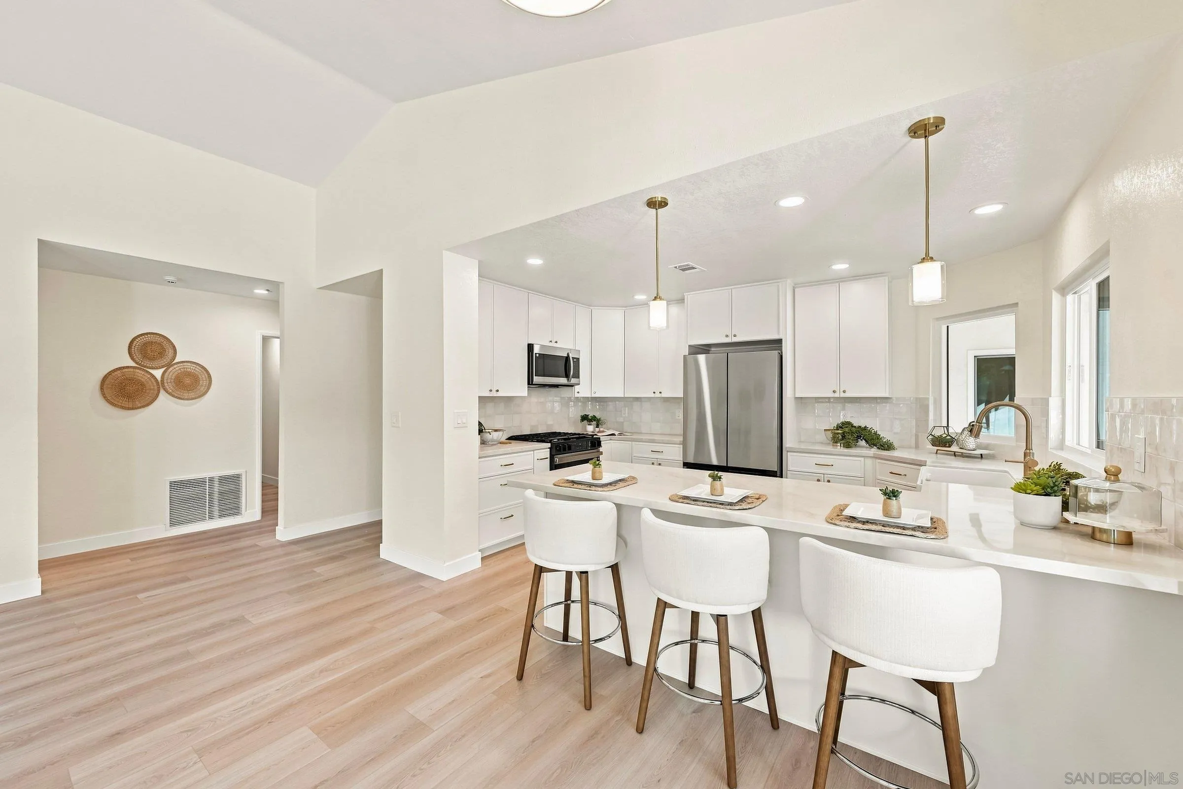 3497 Heatherwood Dr.