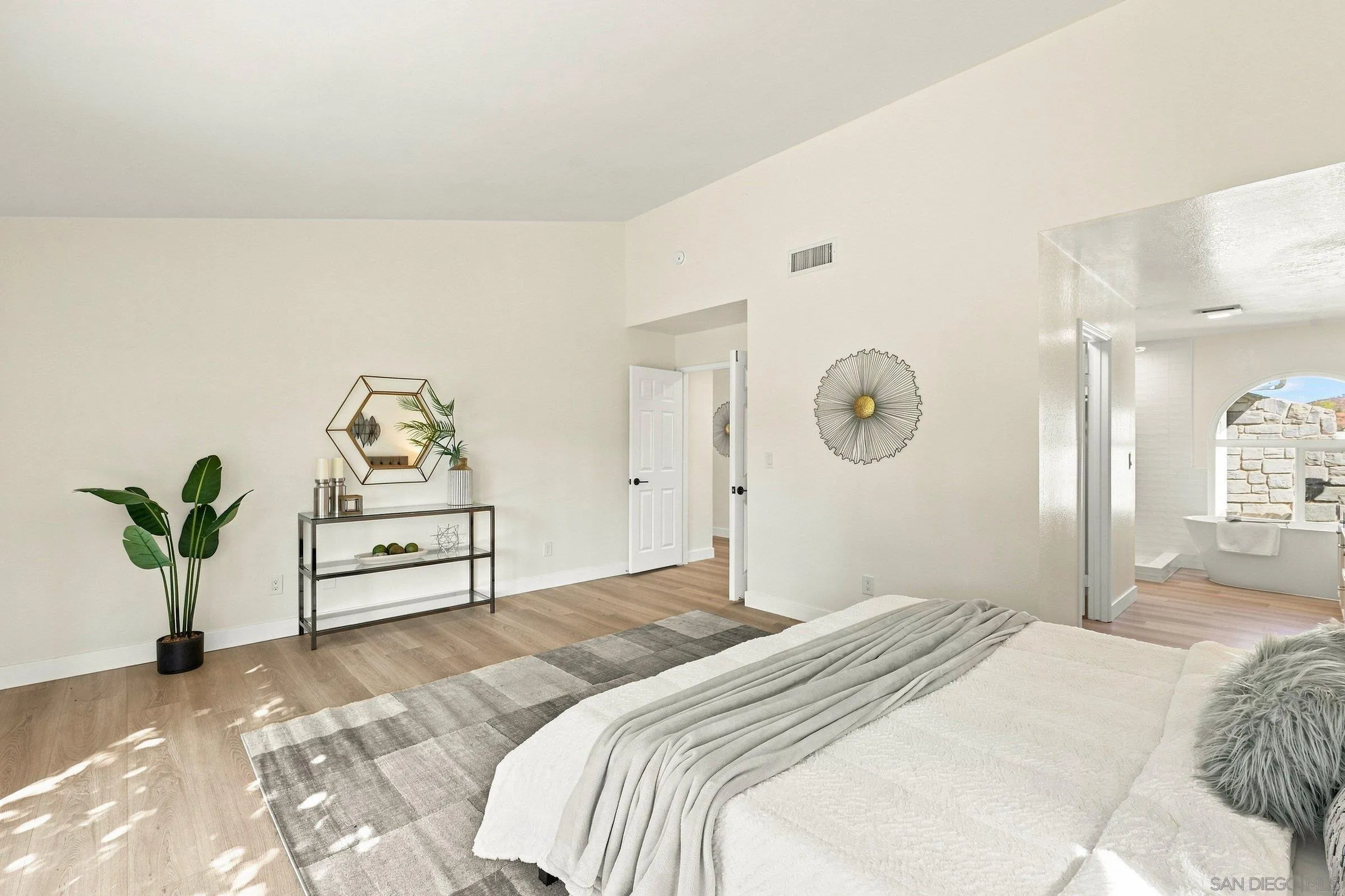 3497 Heatherwood Dr.