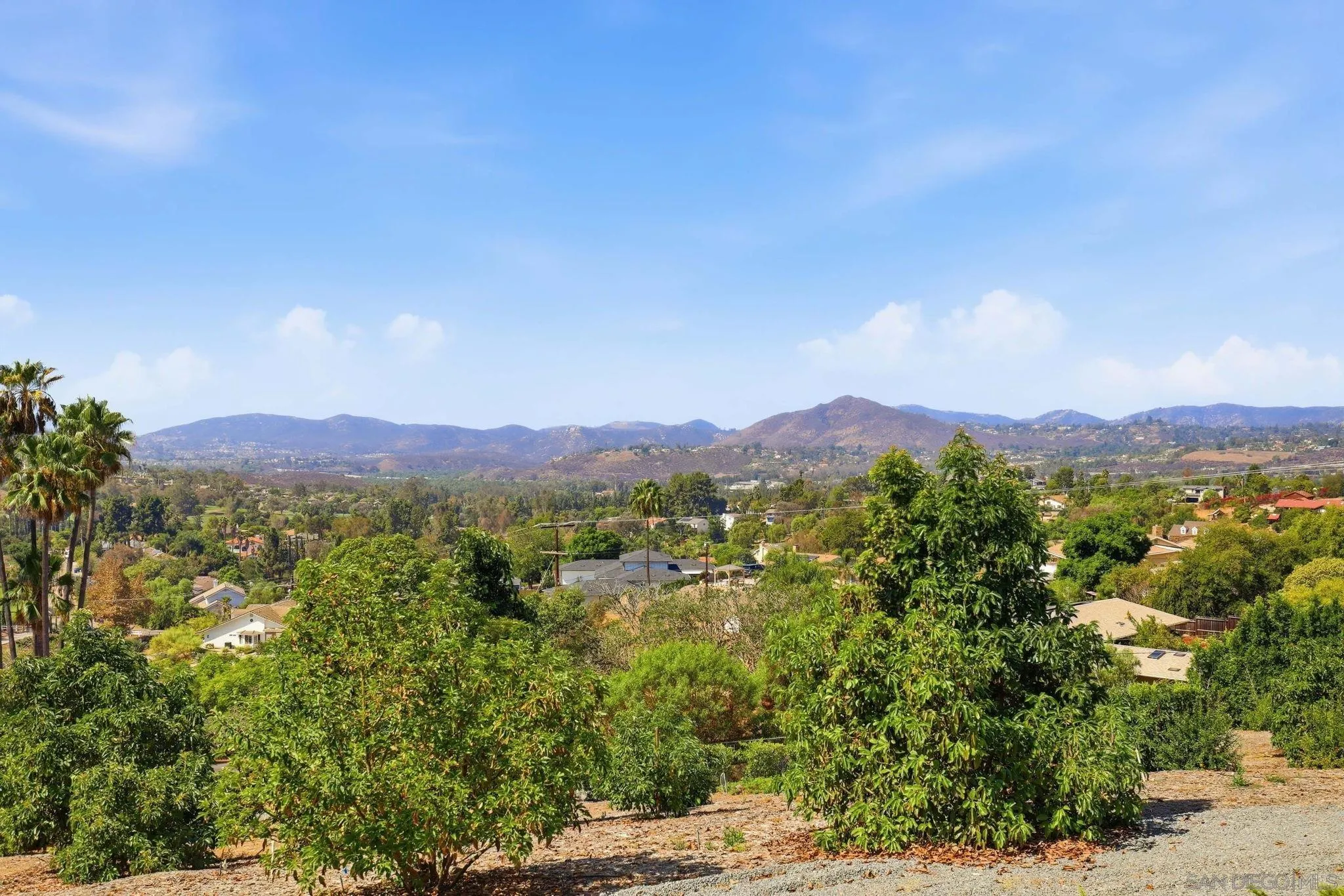 2613 Sunset Hills