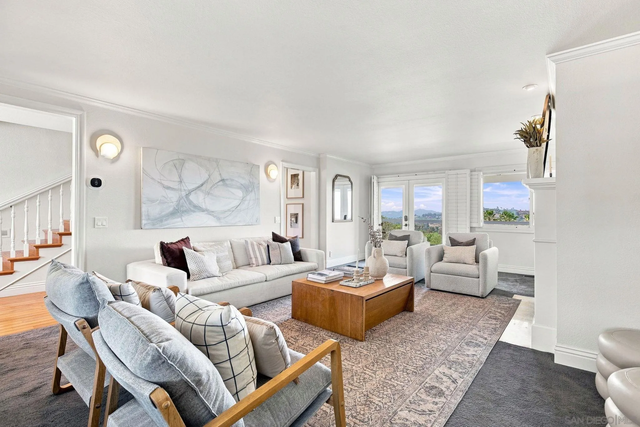 2613 Sunset Hills