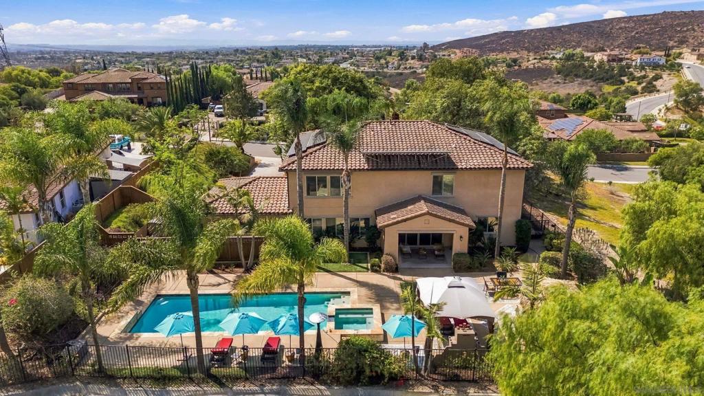 3051 Vineyard Way