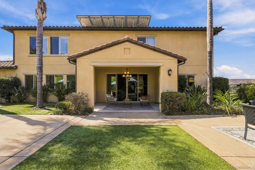 3051 Vineyard Way