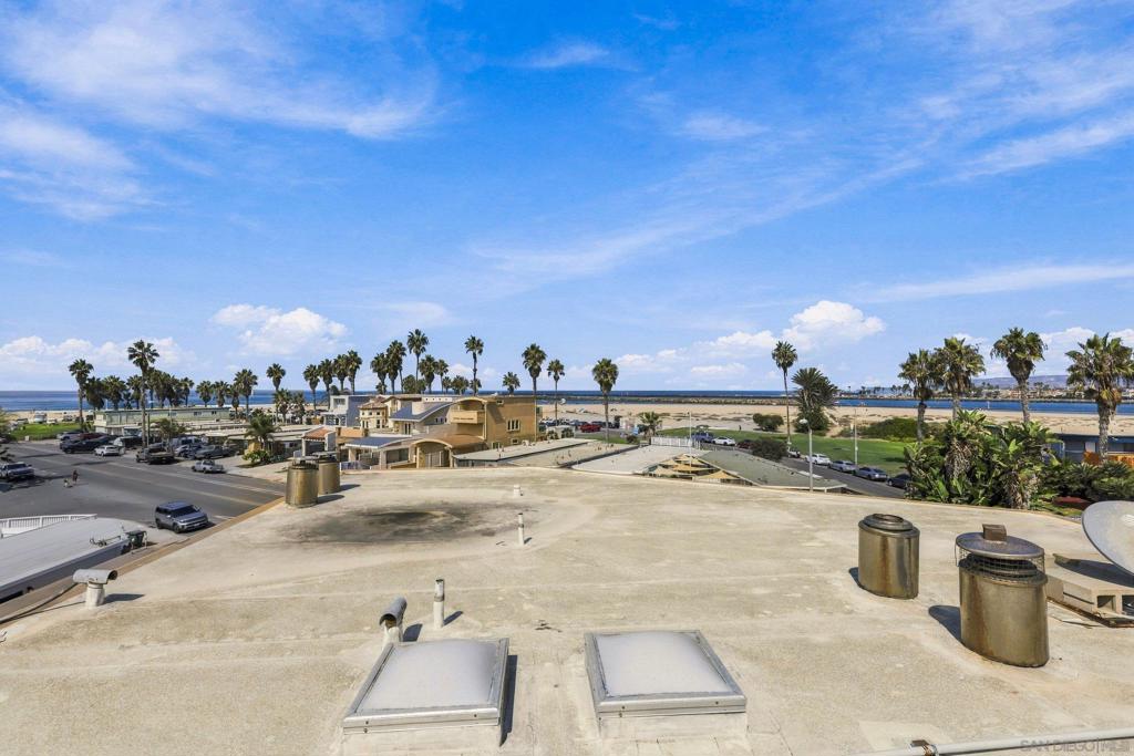 5155 W Point Loma Blvd 4