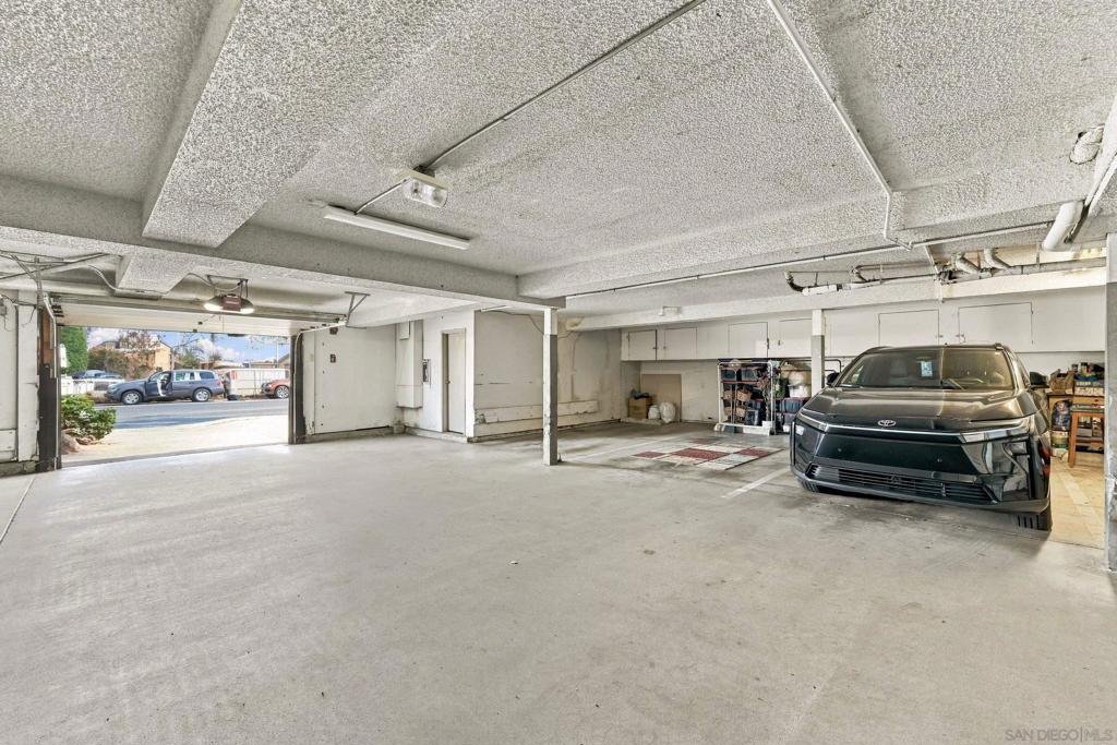5155 W Point Loma Blvd 4