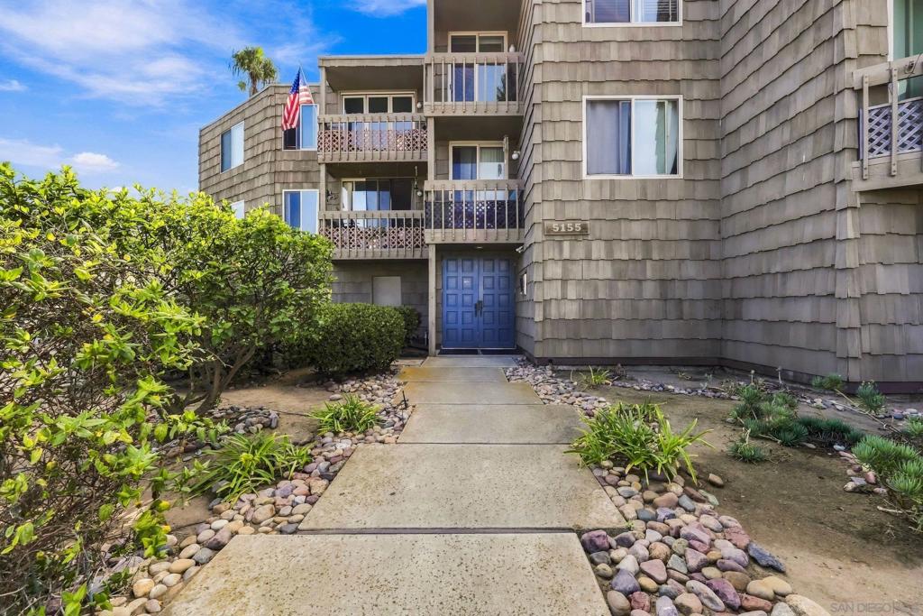 5155 W Point Loma Blvd 4