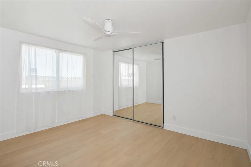 1537 W Laster Avenue