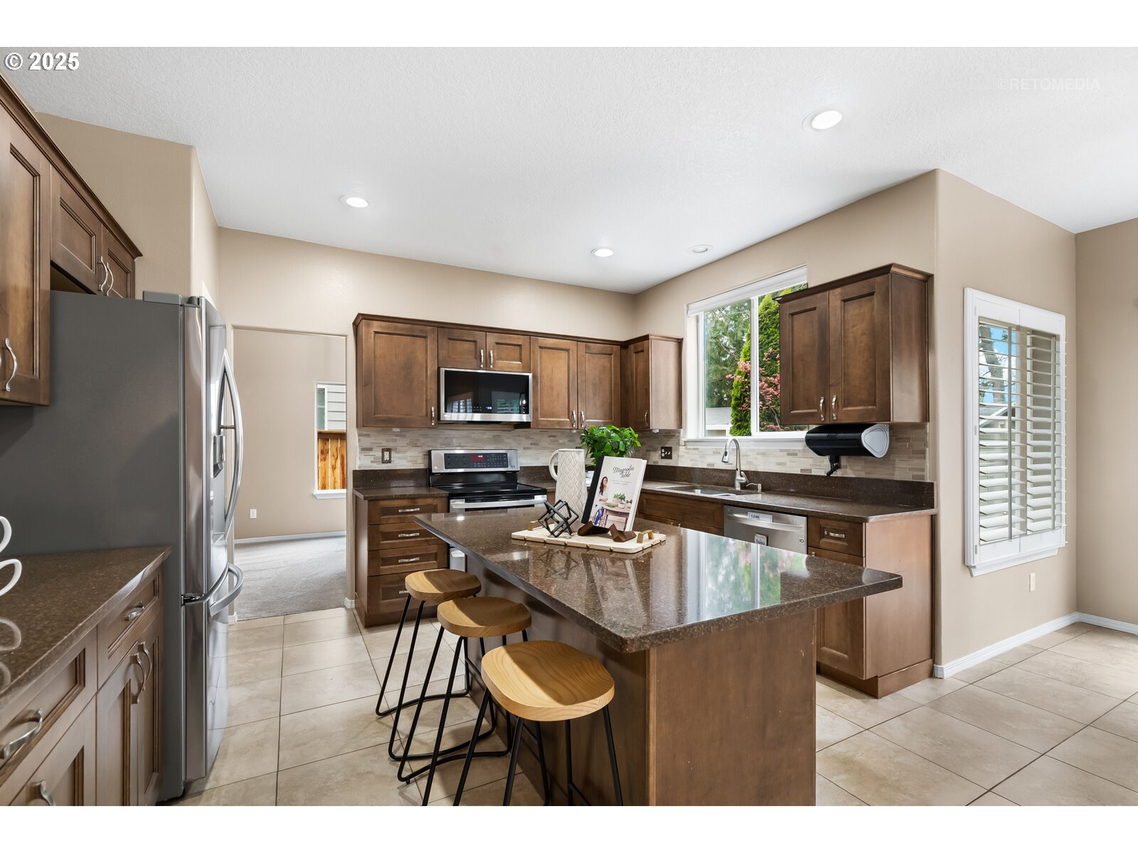 17665 SW ELDER VIEW DR