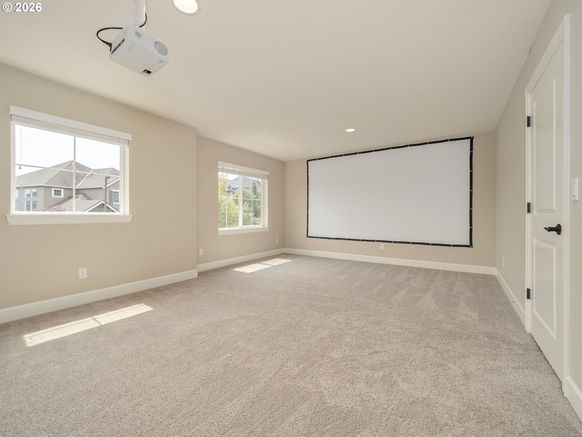 5818 NW BANNISTER DR