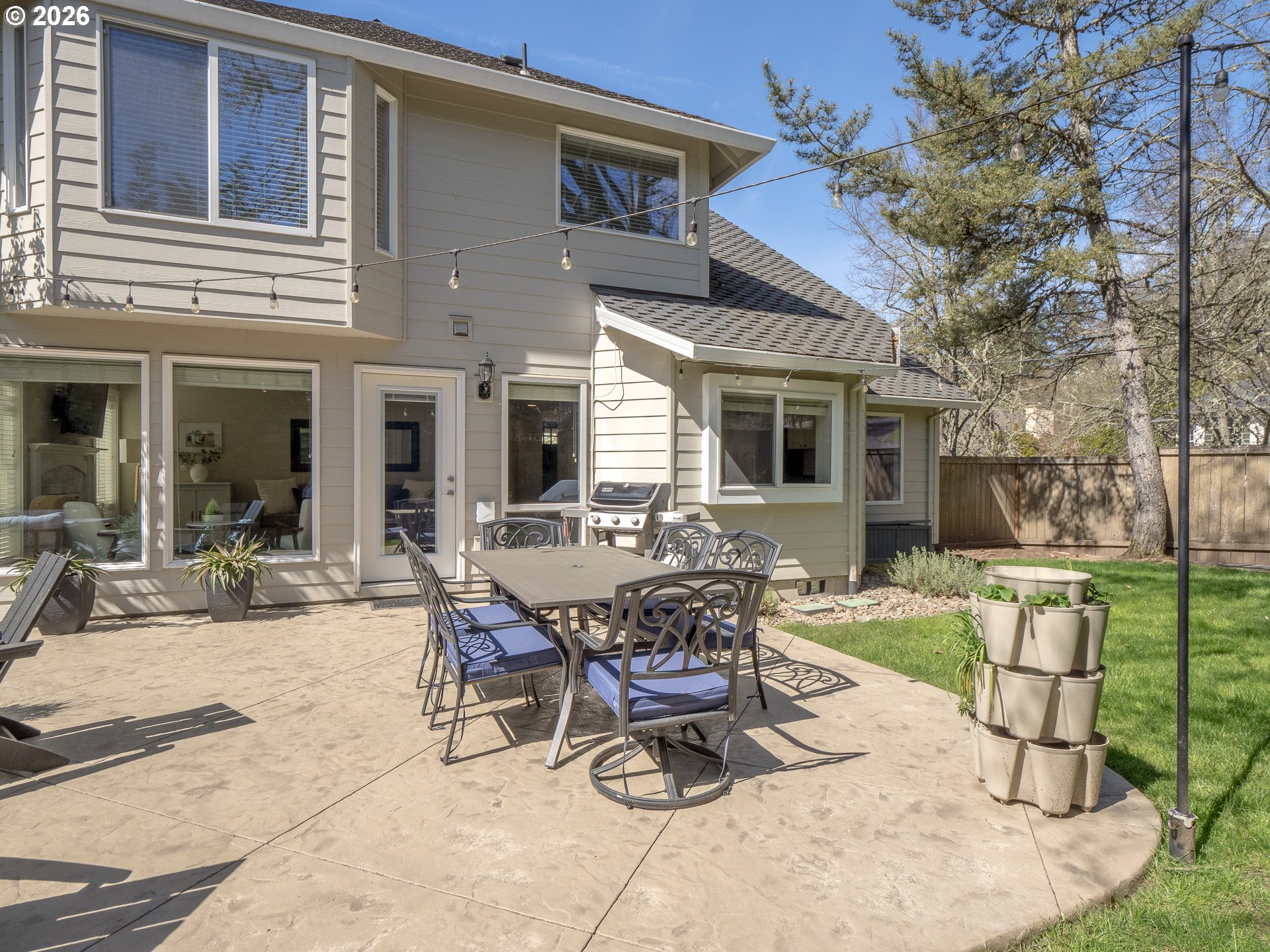 16572 SW TIMBERLAND DR