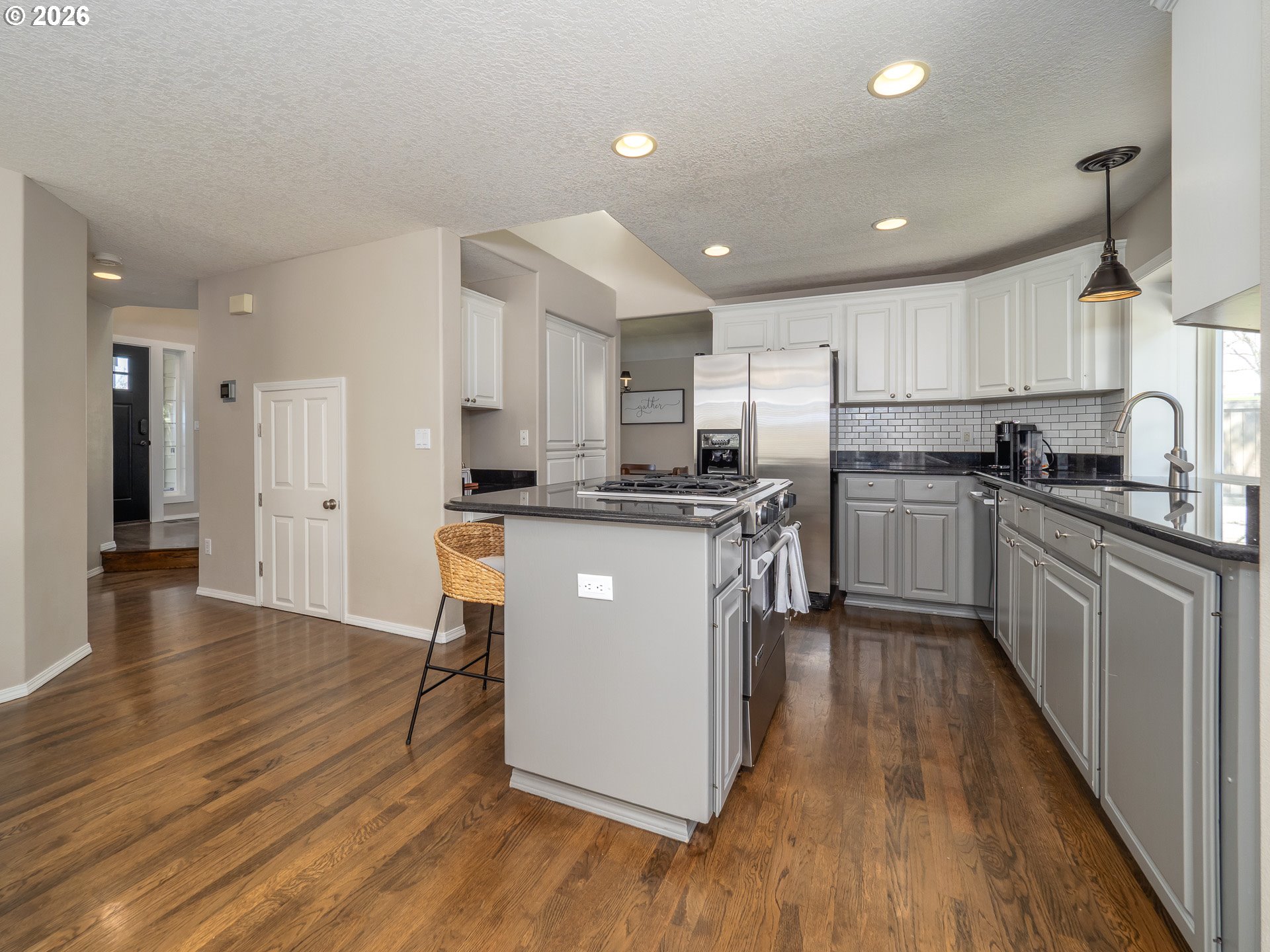 16572 SW TIMBERLAND DR